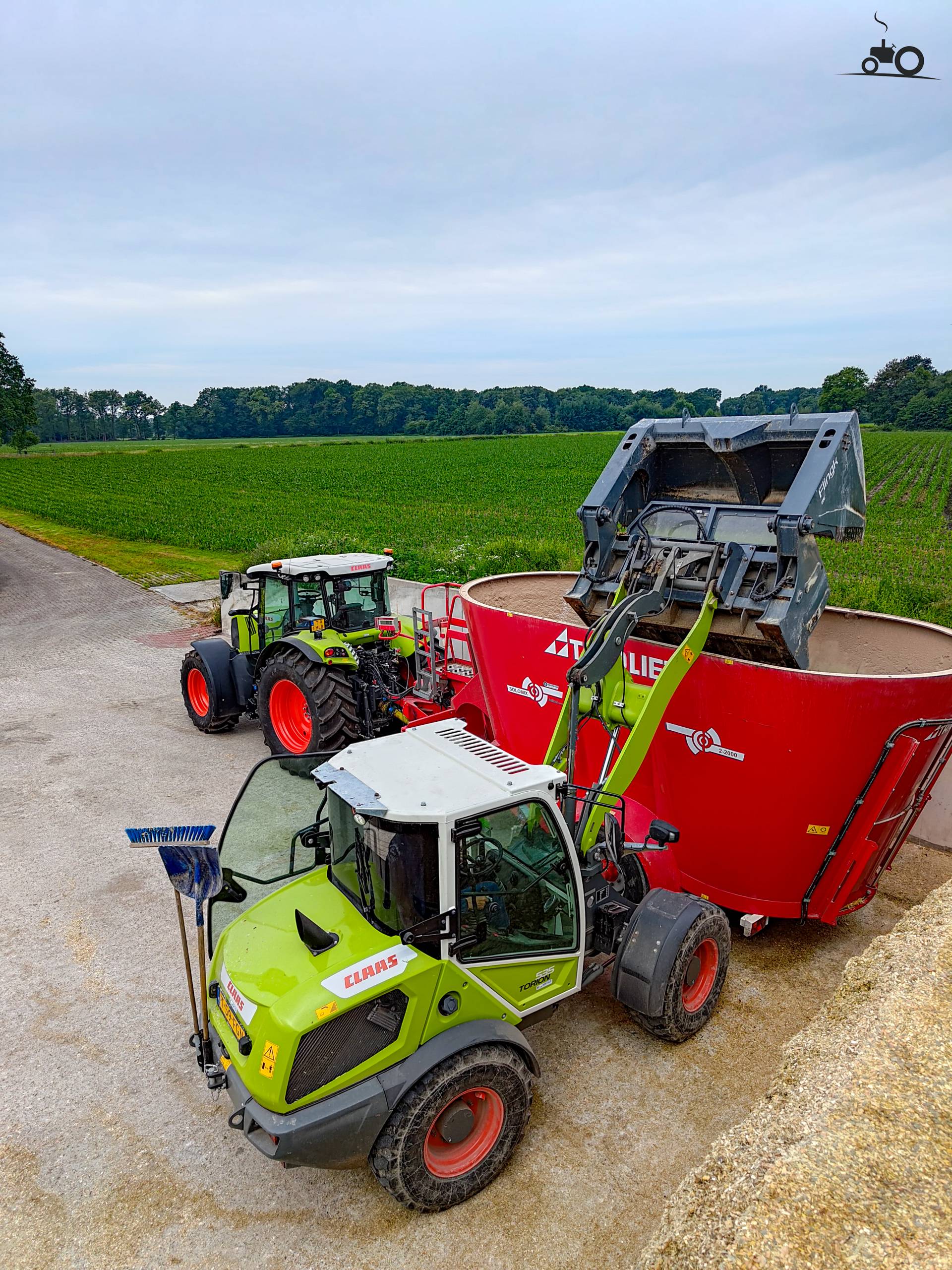 Club Claas Torion 535 - Fiche technique, Photos, Avis & Forum