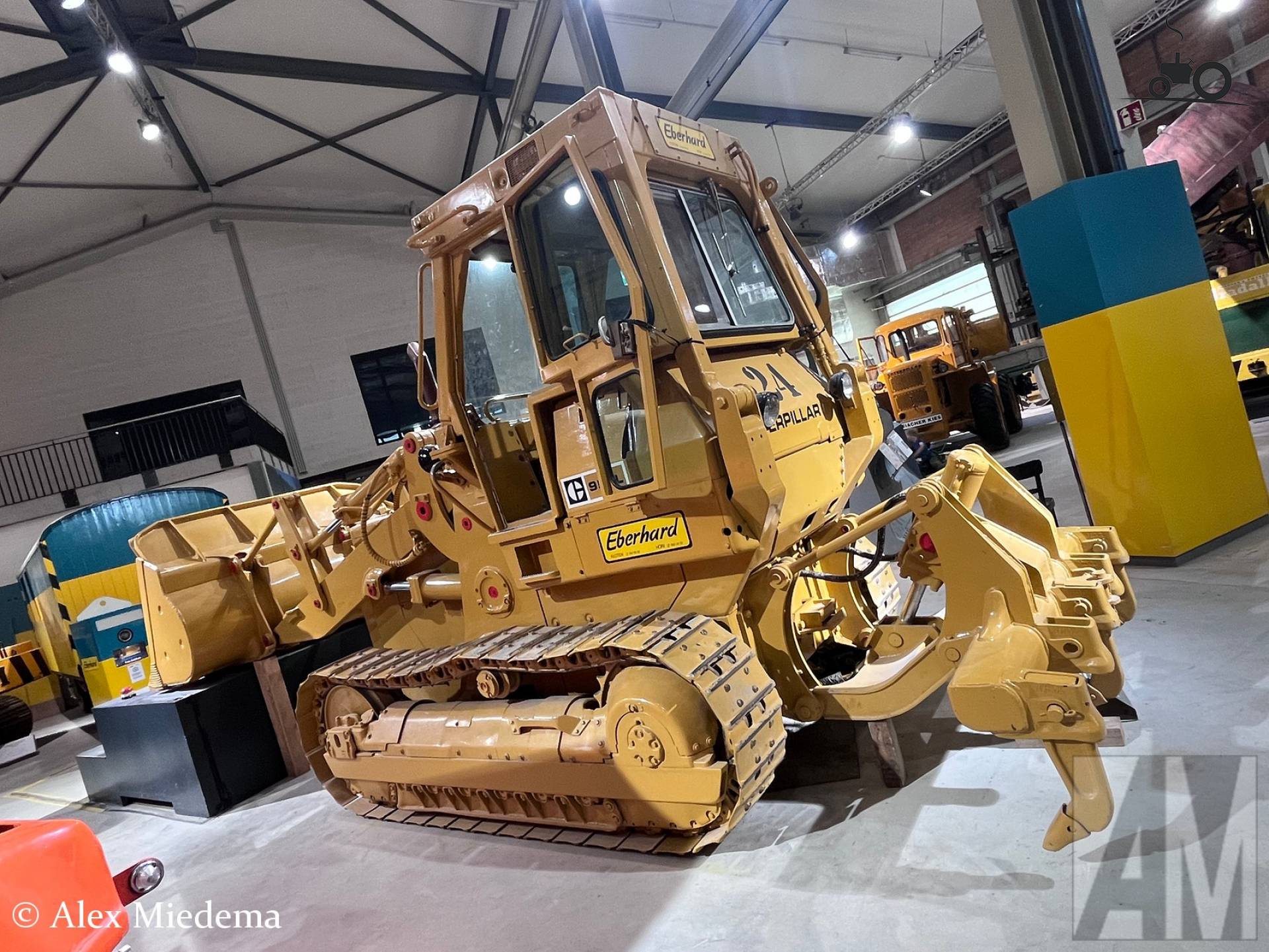 Caterpillar 955L rupslader bouwjaar 1979 in Zwitserland
