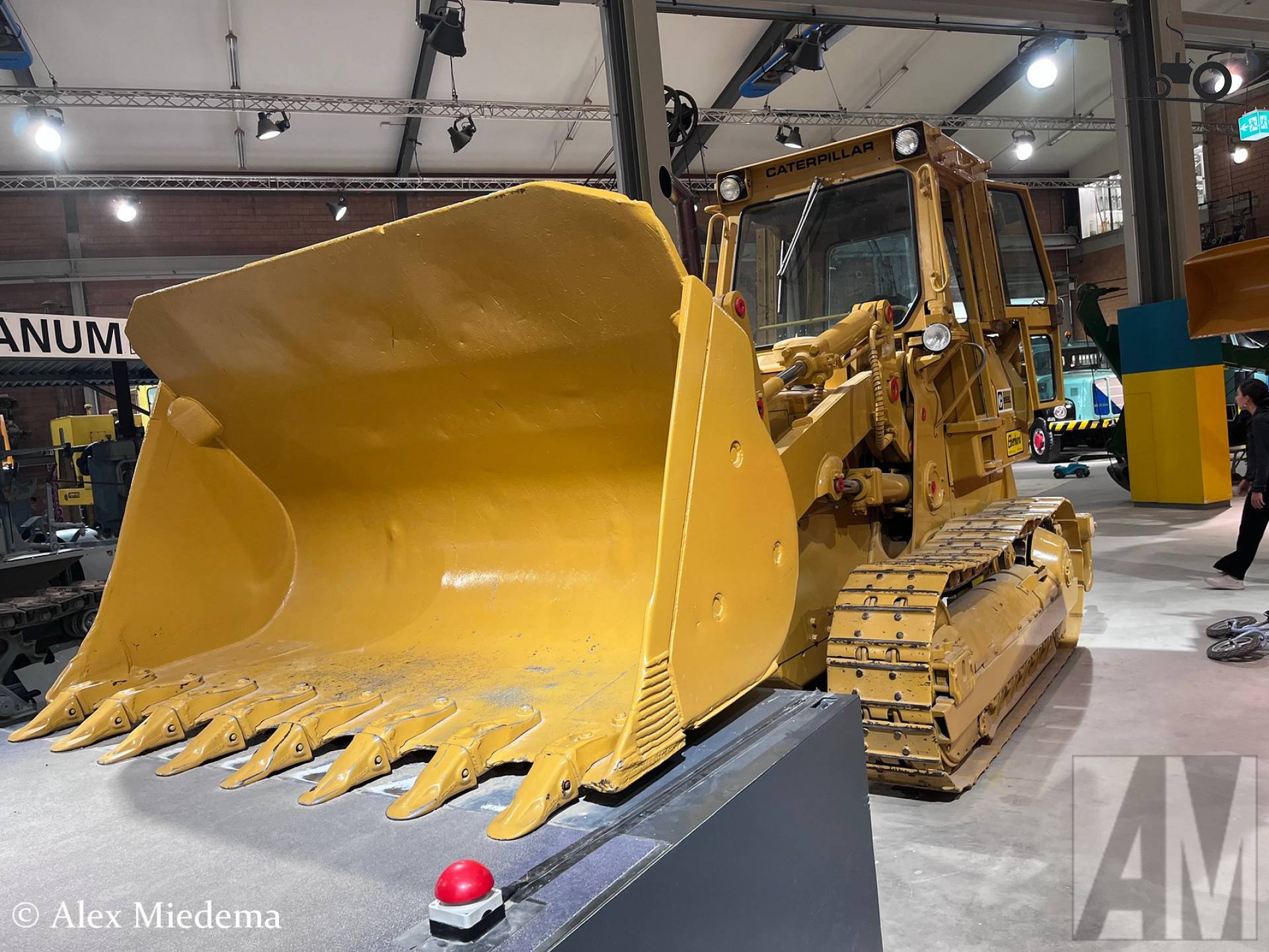 Caterpillar 955L rupslader in Ebianum Baggermuseum