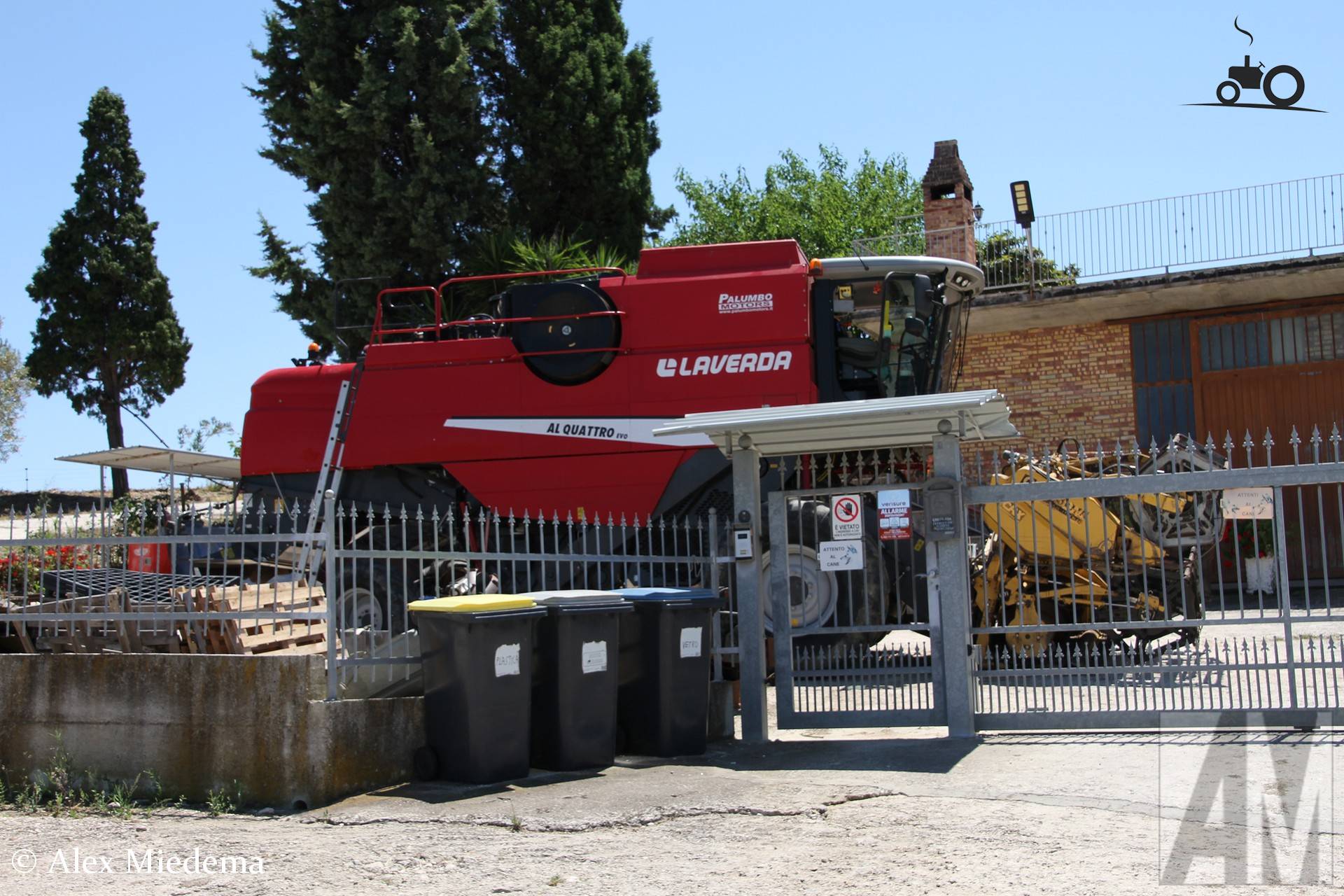 Laverda AL Quattro Evo combine dichtbij Adriatische kust