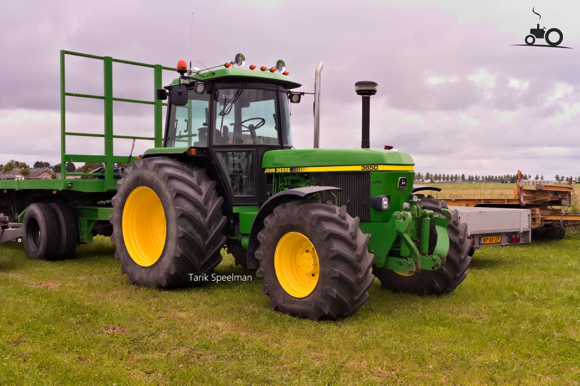 John Deere 3650 trekker in Hensbroek