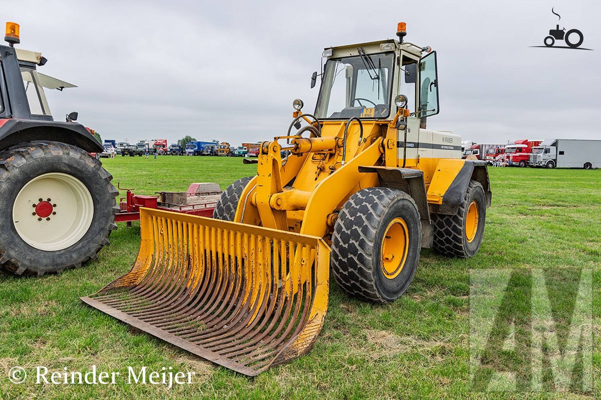 International 520B payloader uit 1982