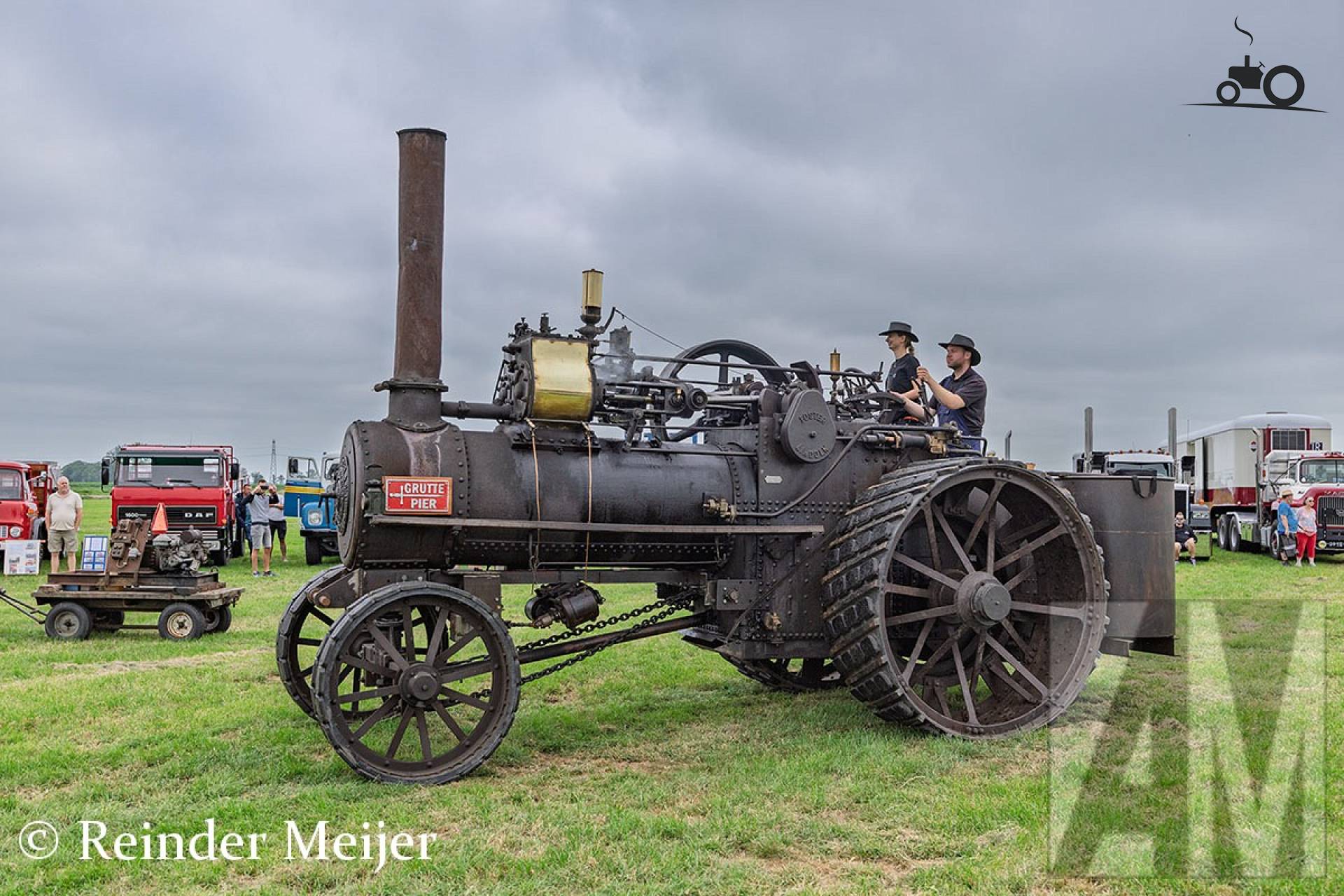 Stoomtrekker Grutte Pier bij Oldtimerdei Nijlân