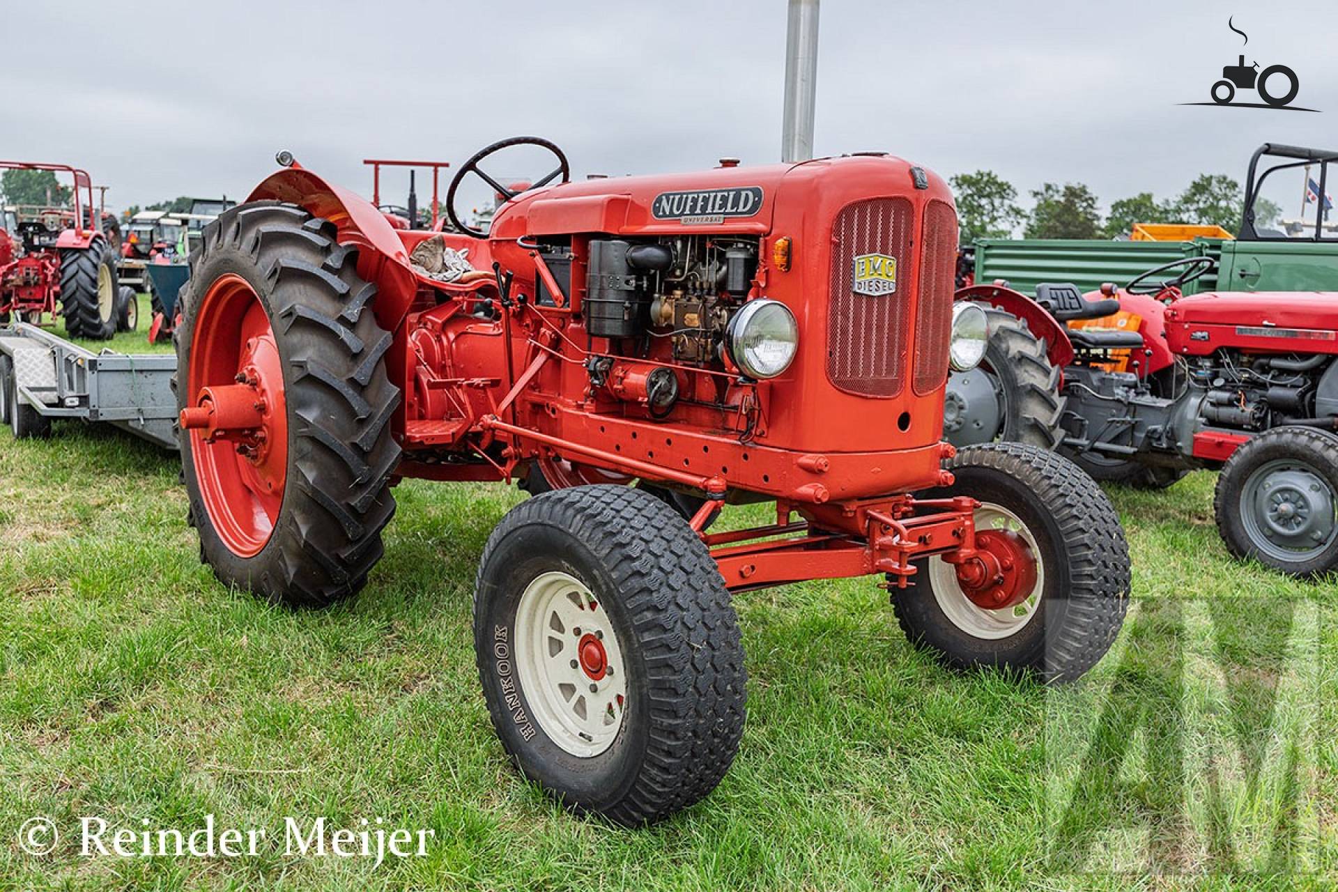 Nuffield Universal tractor at Oldtimerdei Nijlân