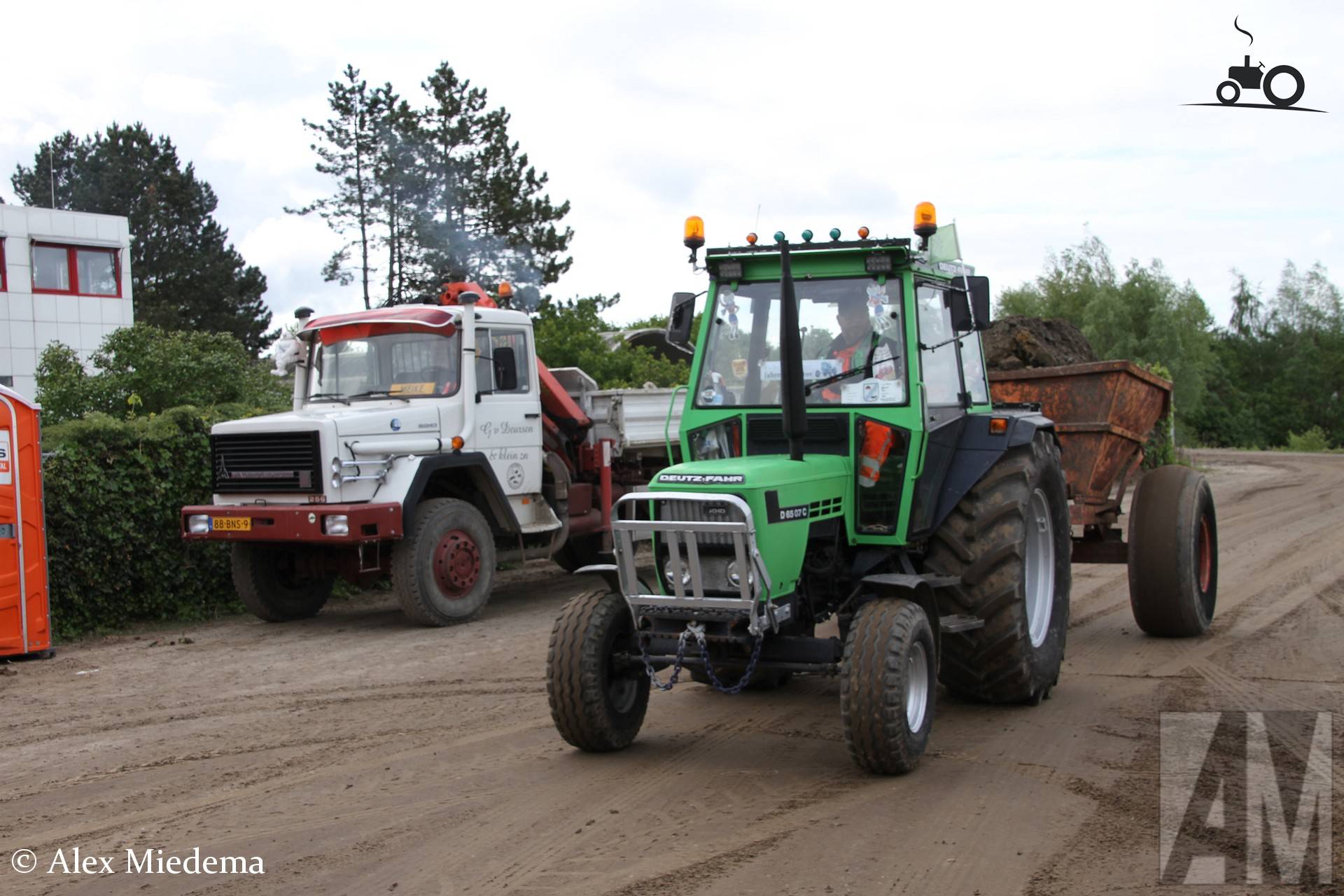 Deutz-Fahr D 6507 C bij Zandput De Dormelaar
