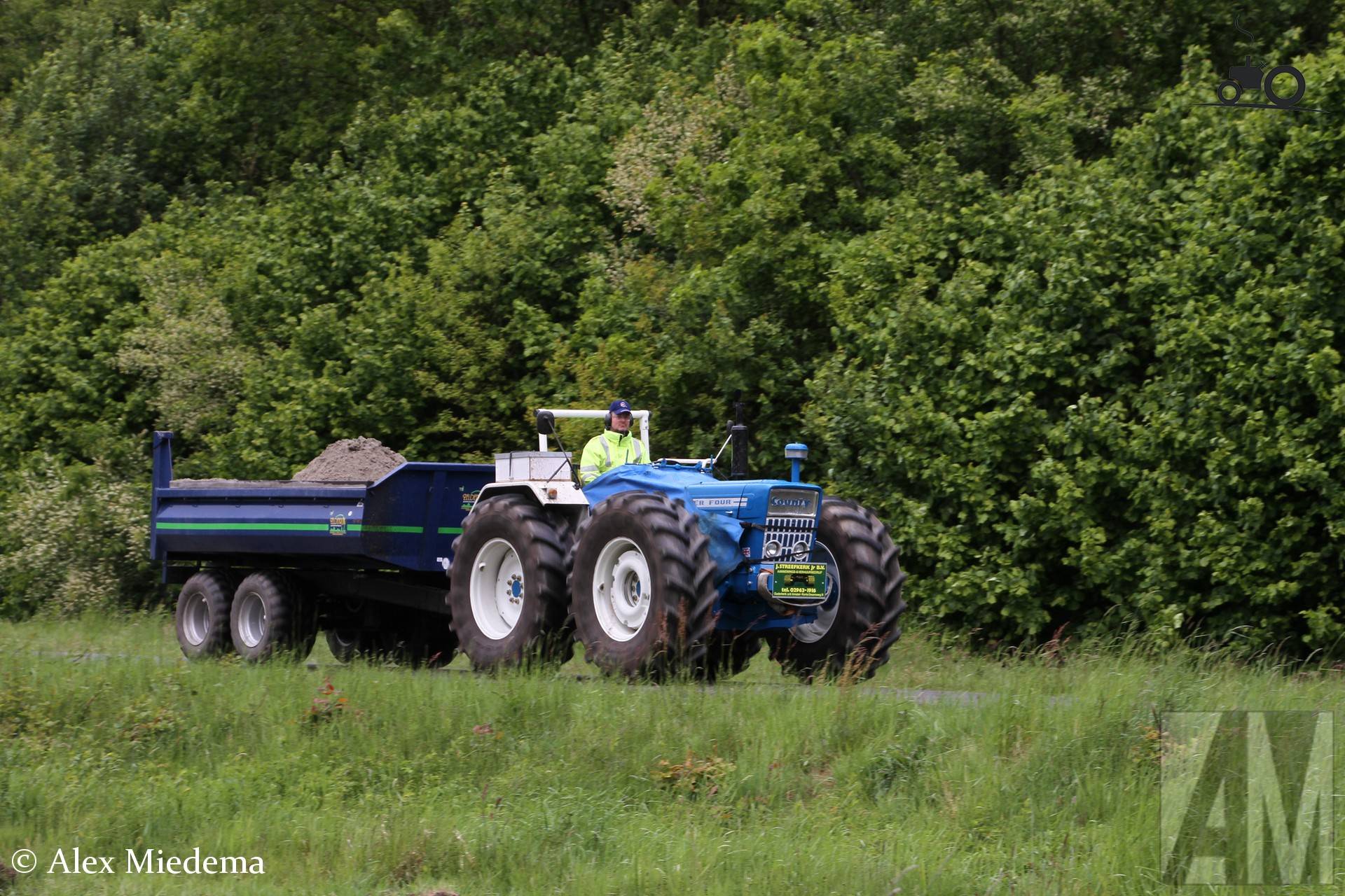 County Super Four machine in Markelo