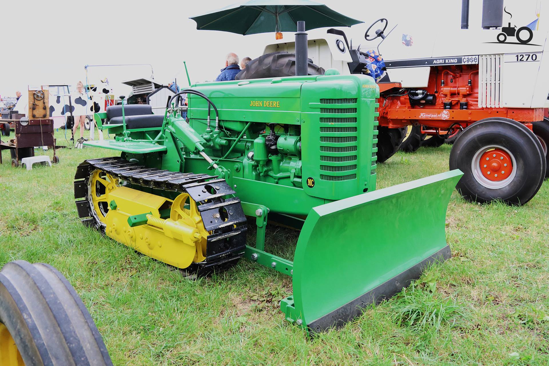 John Deere MC op historisch festival in Hensbroek