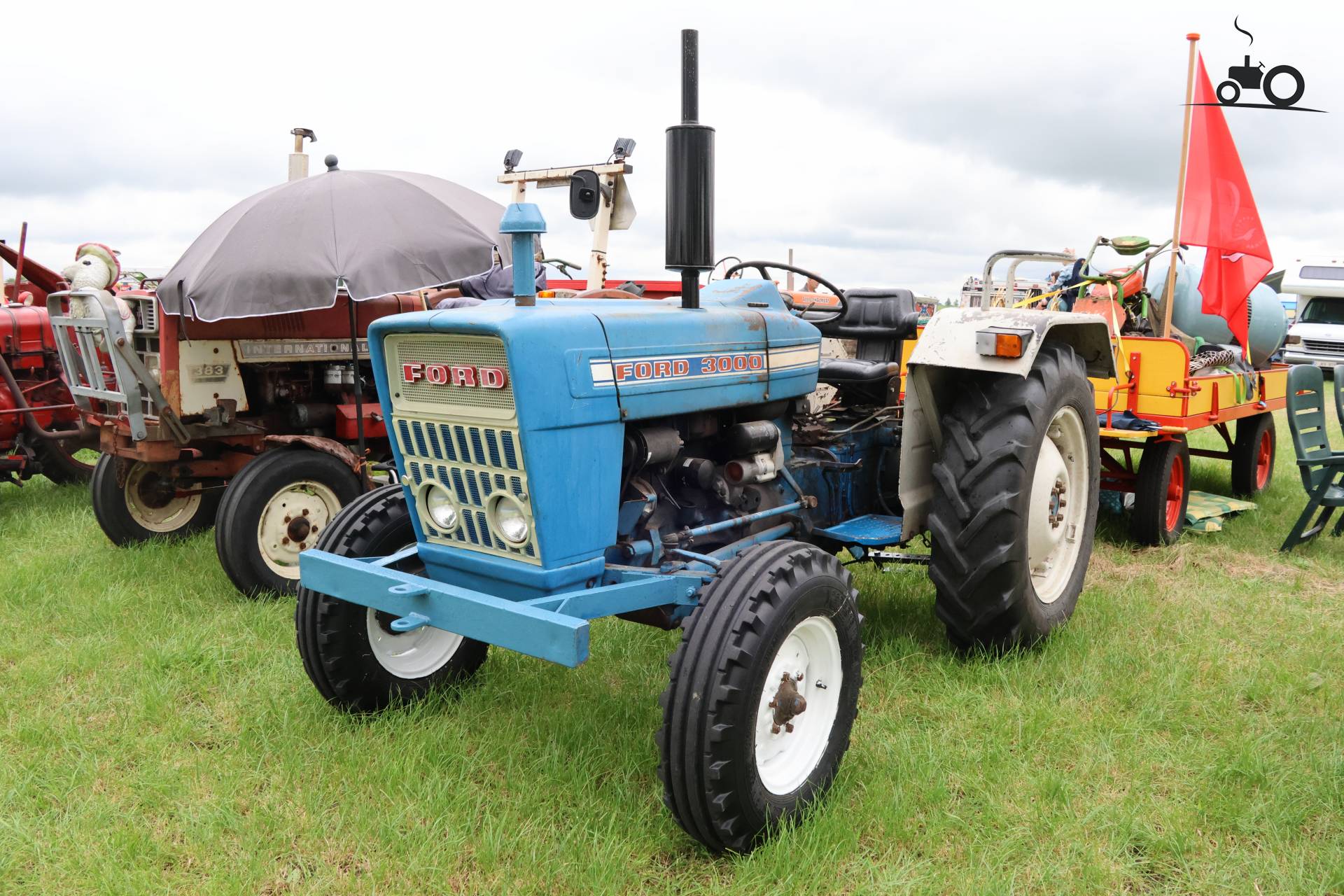Ford 3000 op historisch festival in Hensbroek