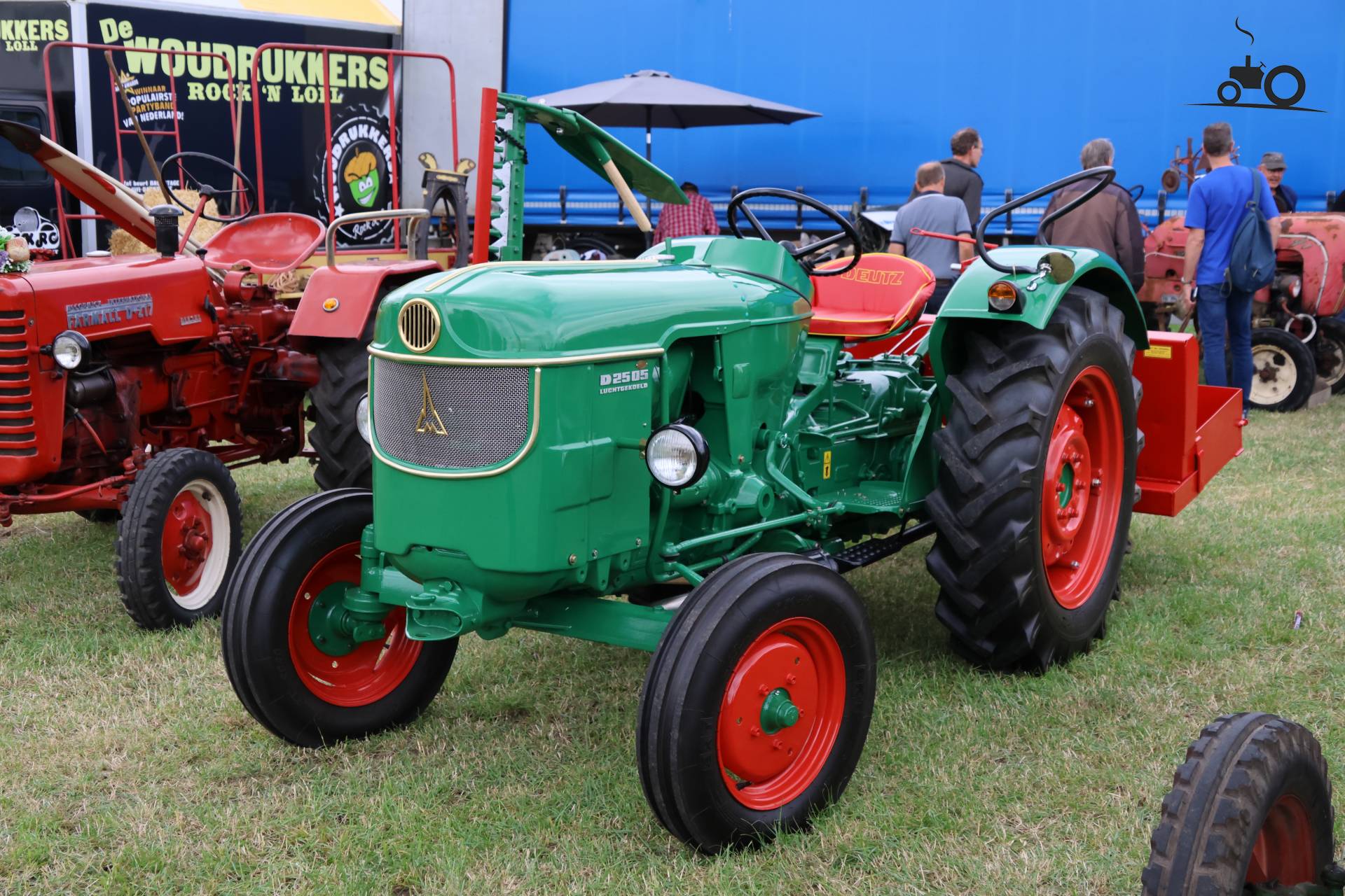 Deutz D 2505 op historisch festival in Hensbroek