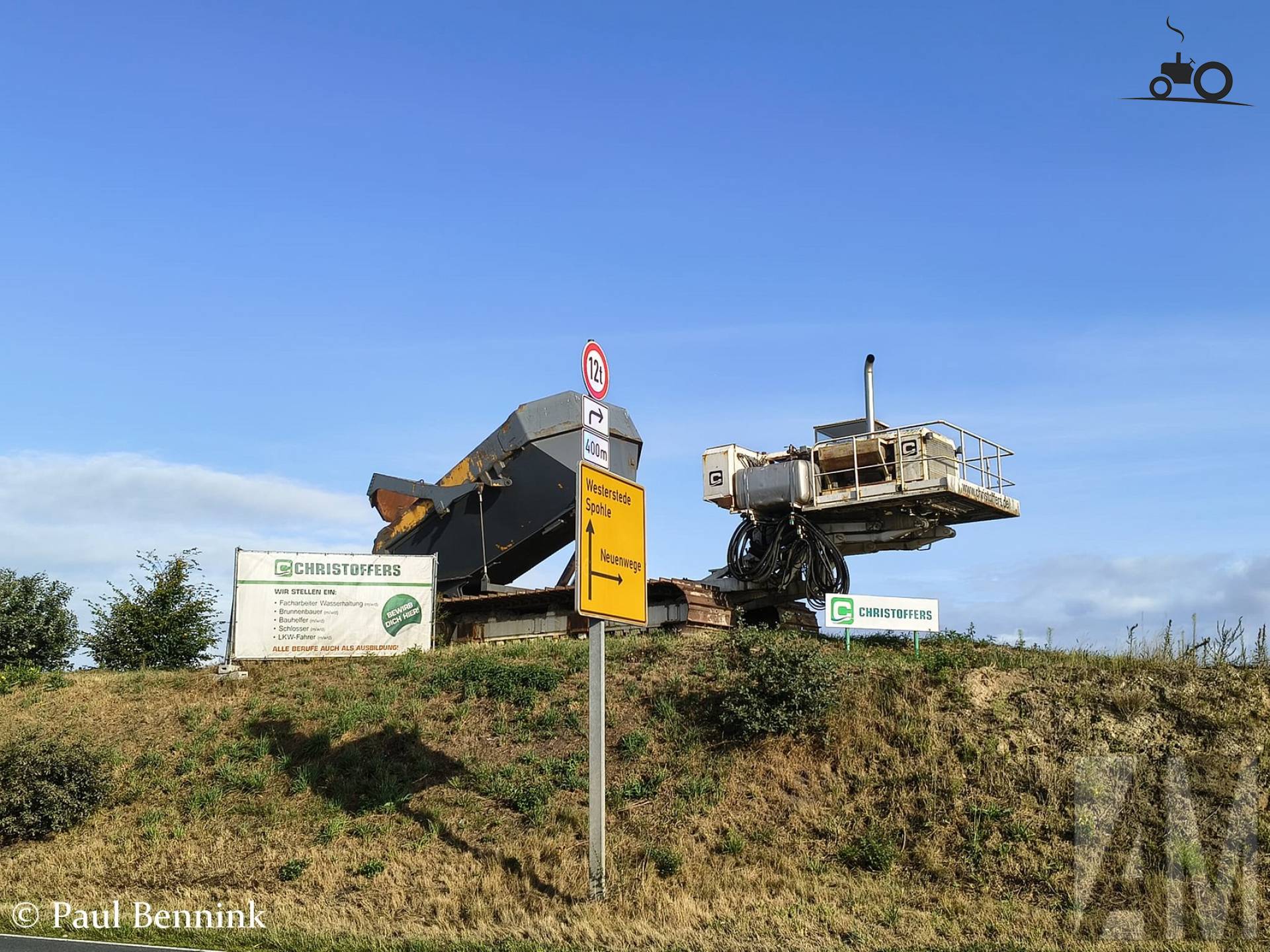 Eigenbouw machine bij Christoffers vestiging in Wiefelstede