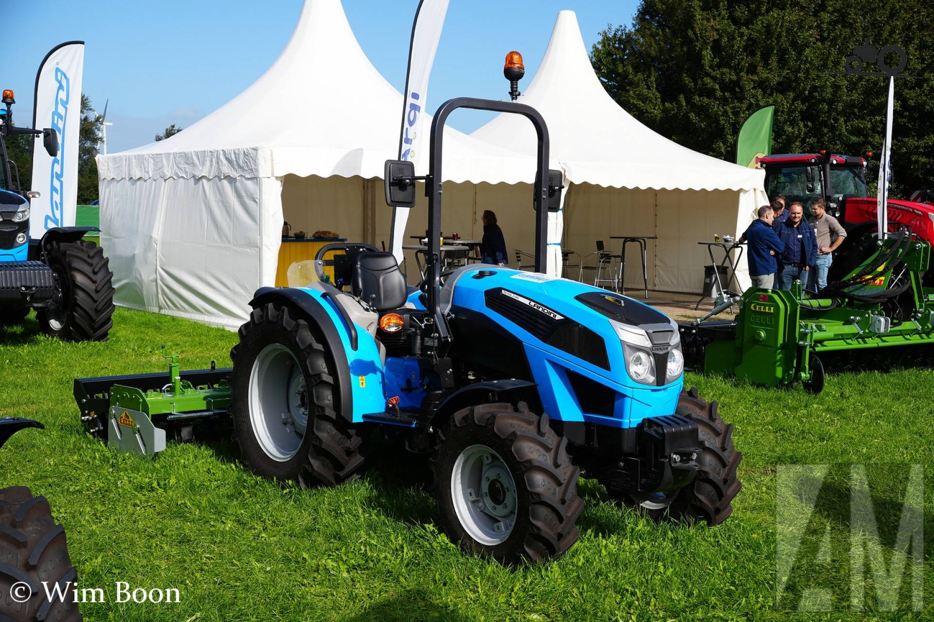 Landini Mistral 2-060 in Biddinghuizen