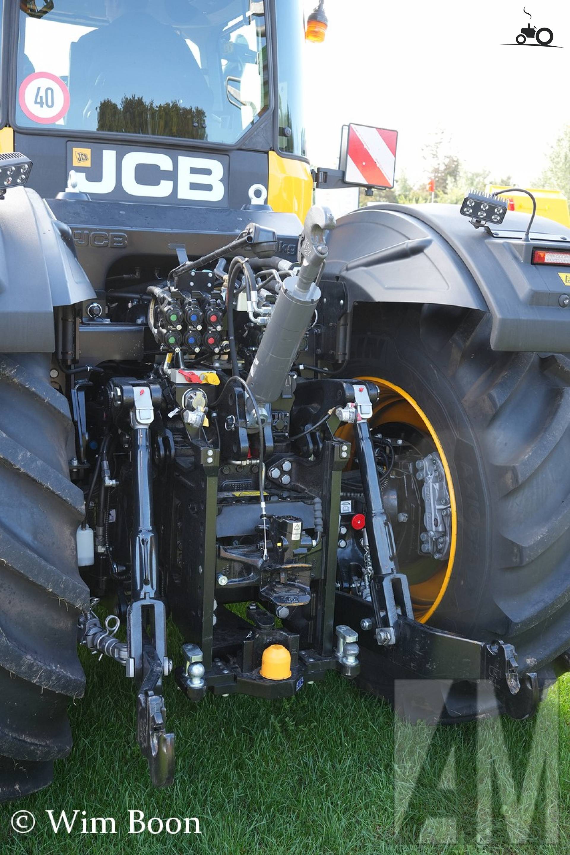 JCB 6300 Fastrac bij AgroTechniek Holland