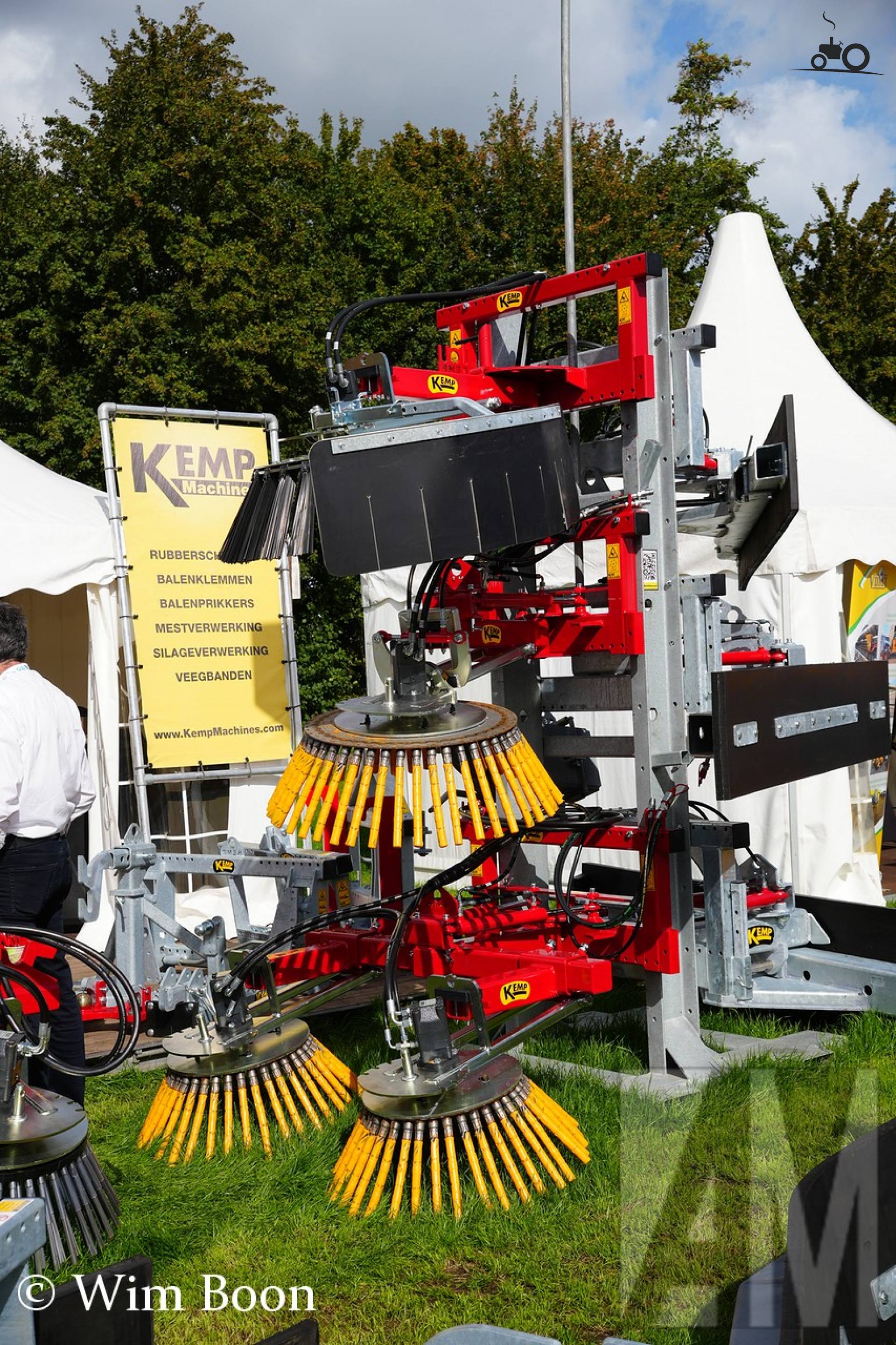 Kemp borstels en schuifbladen bij vakbeurs