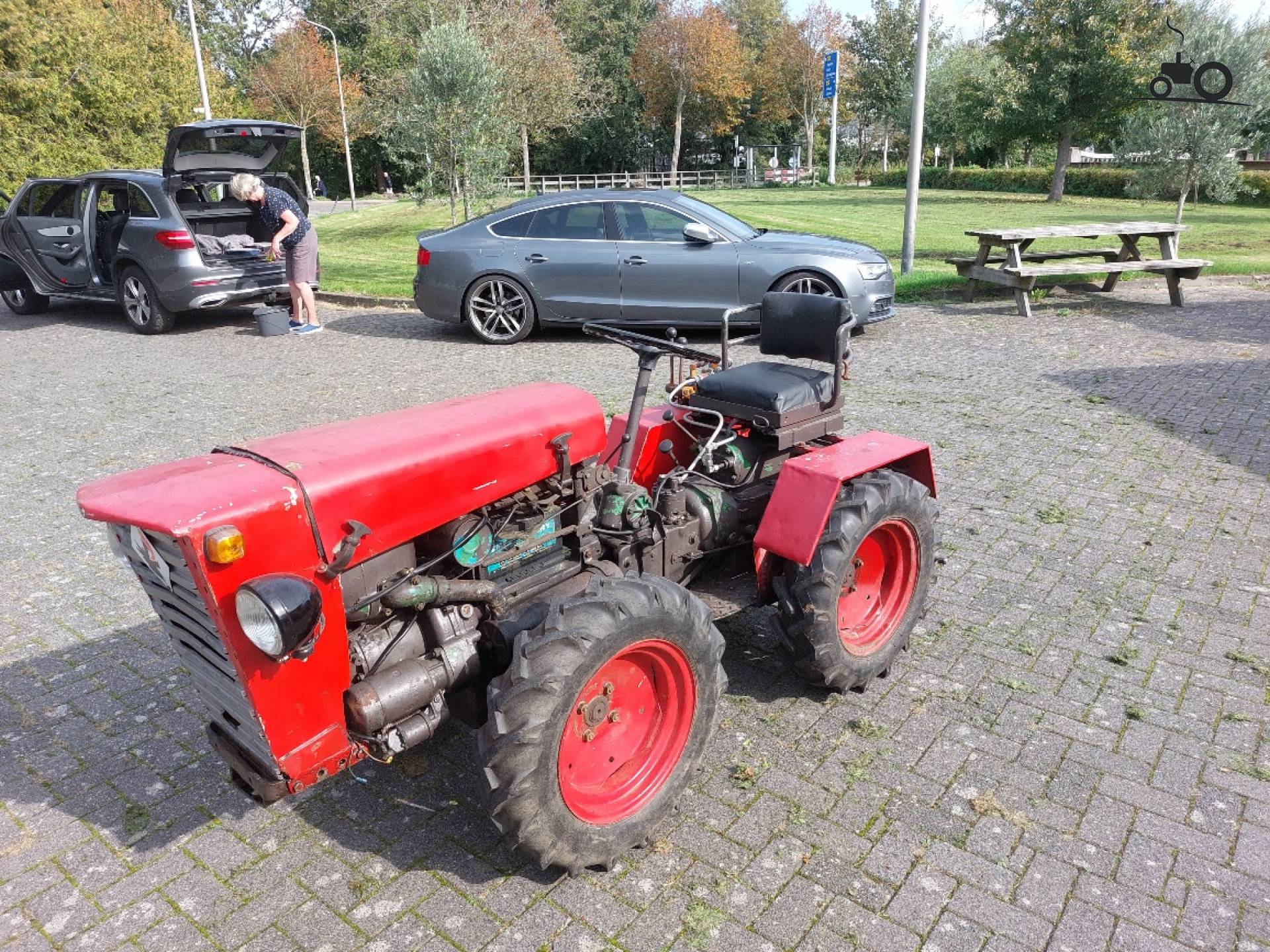 Zeldzame A12 met afwijkend plaatwerk