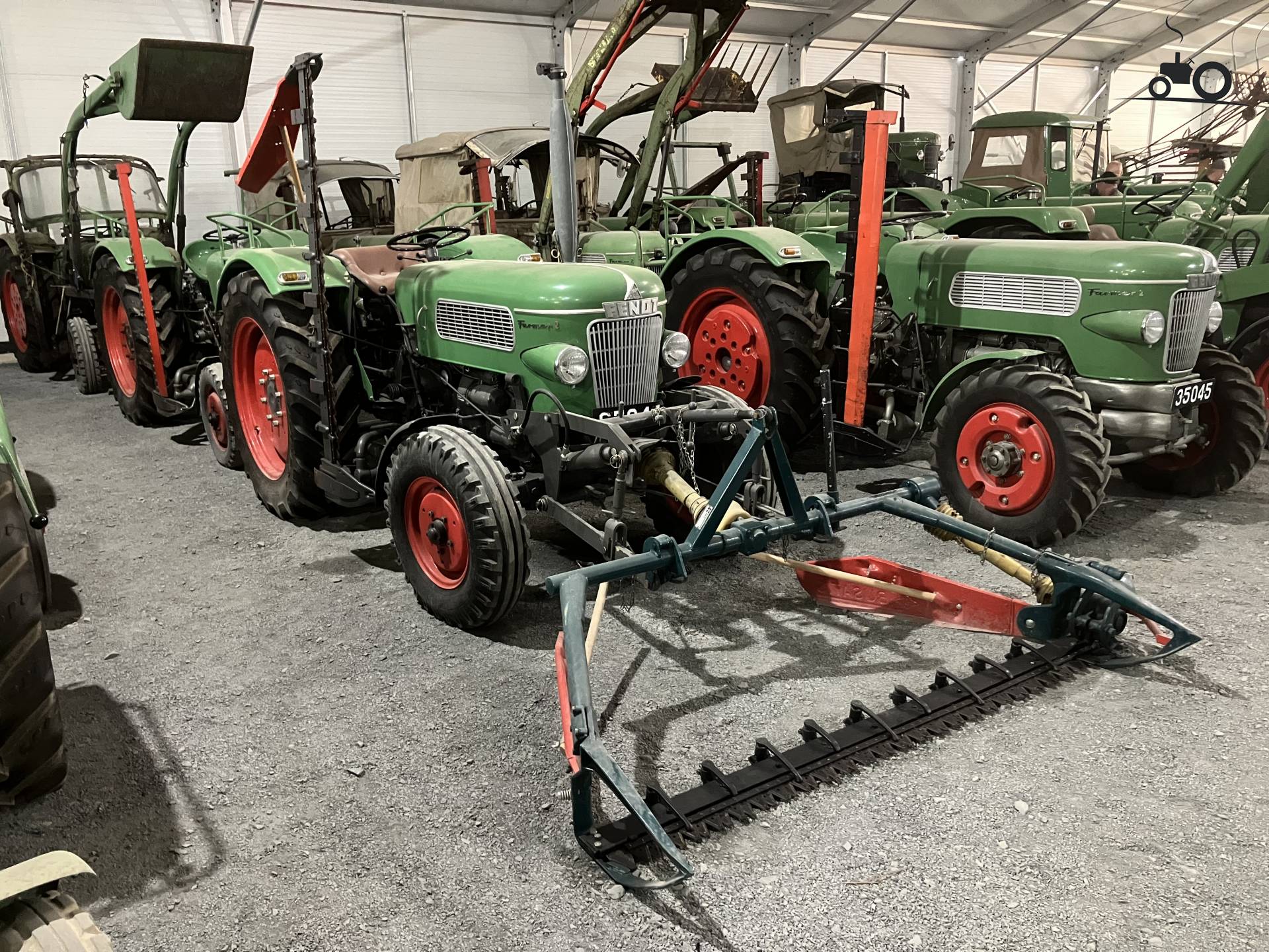 Fendt Farmer 2 met maaicombinatie