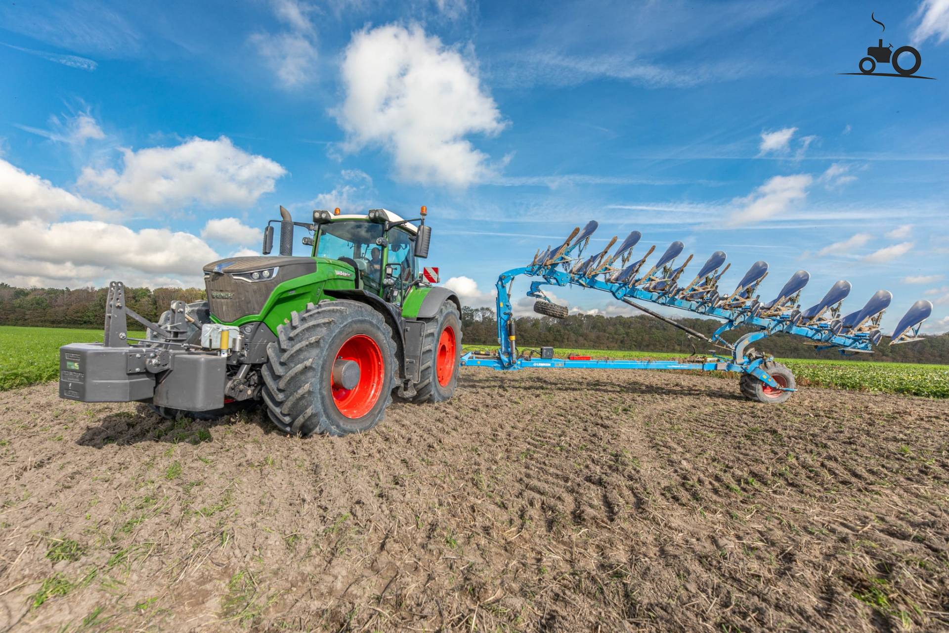 KMWP ploeg met Fendt 1050 en Lemken 9 schaar