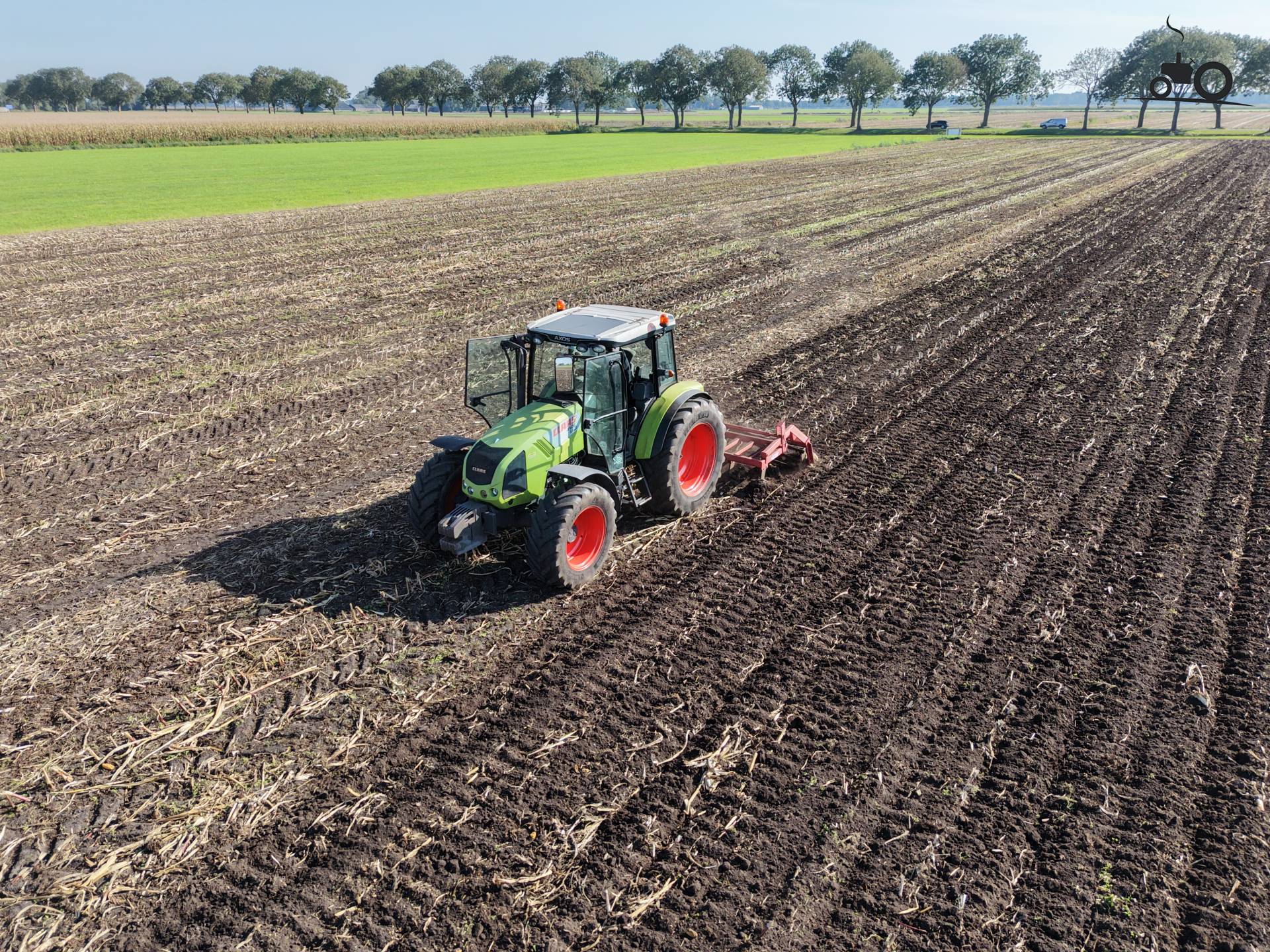 Claas Axos 340 in Gieterse polder