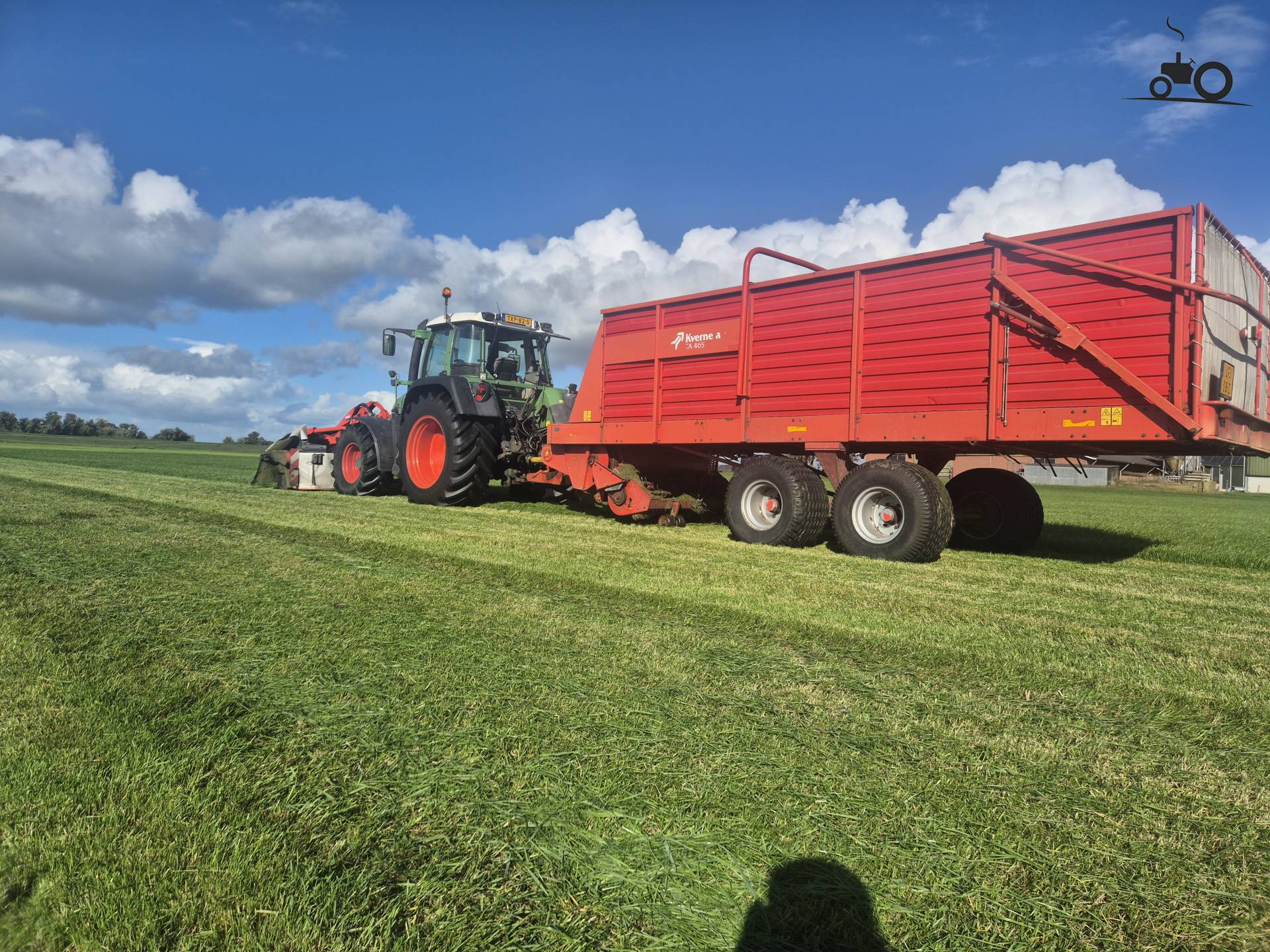 Fendt 412 stalvoeren
