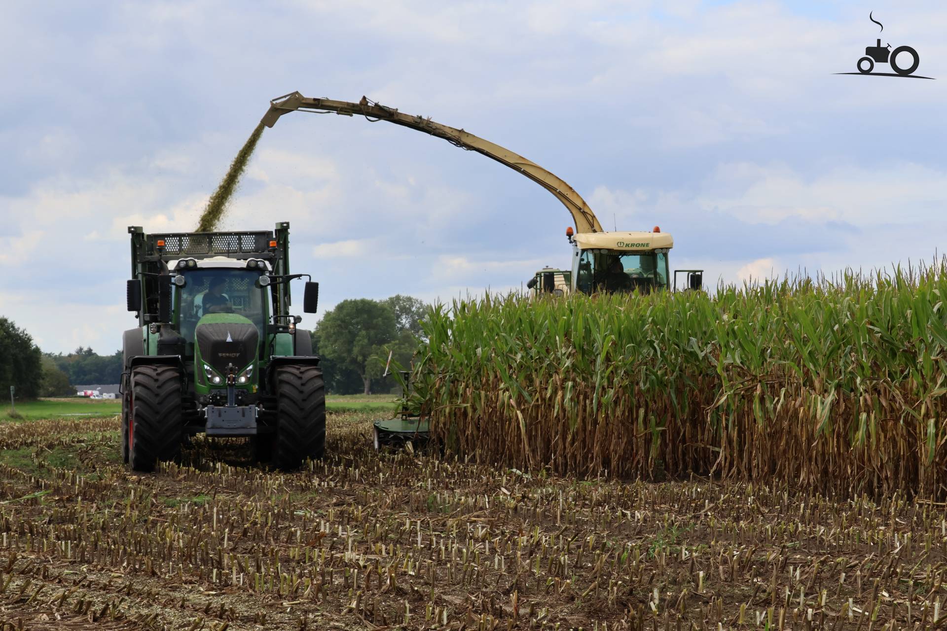 Tuller Bathmen met Krone Big X 850 in mais