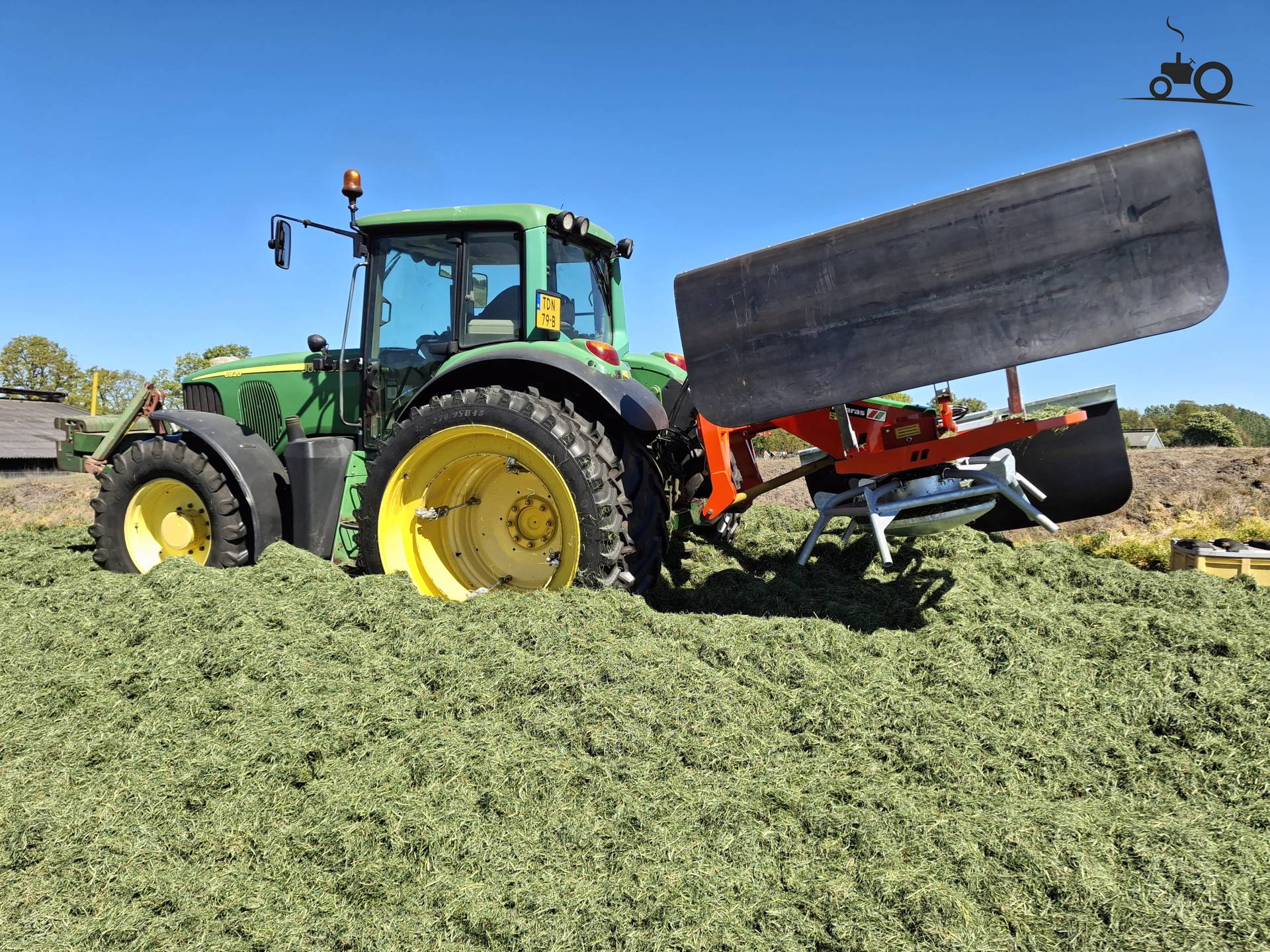 John Deere 6920 tractor
