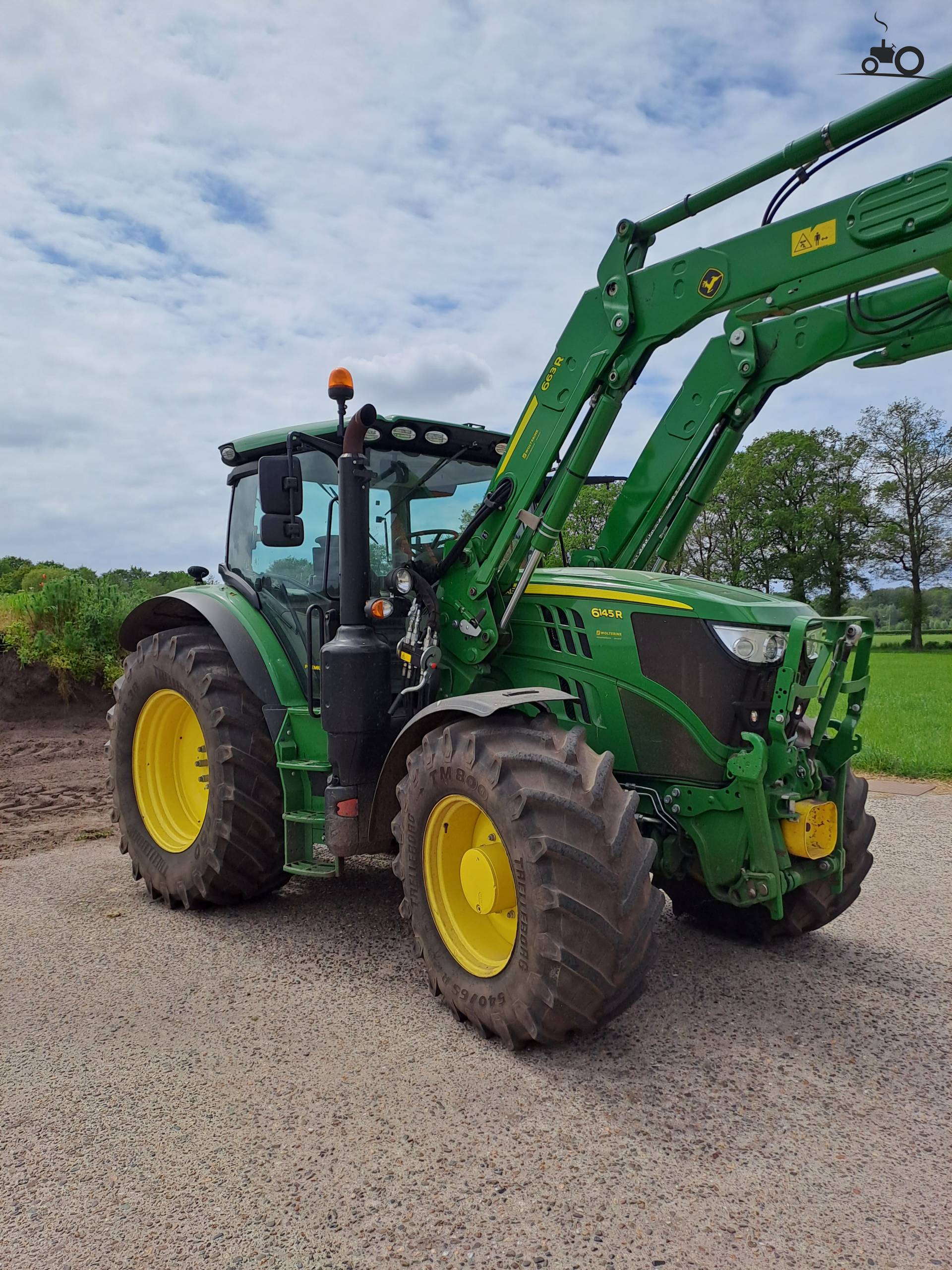 Tractor John Deere 6145R