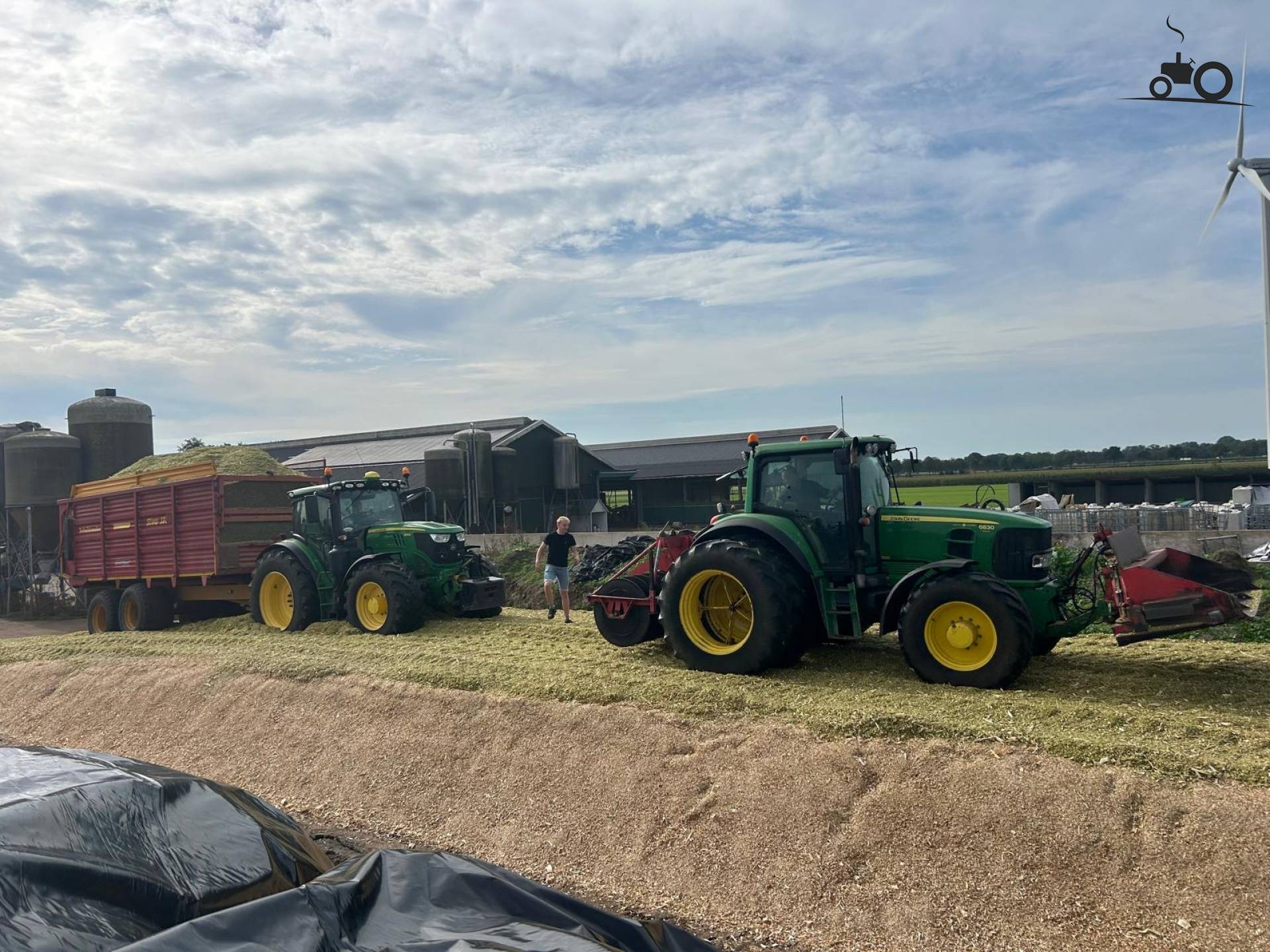 John deere 6830