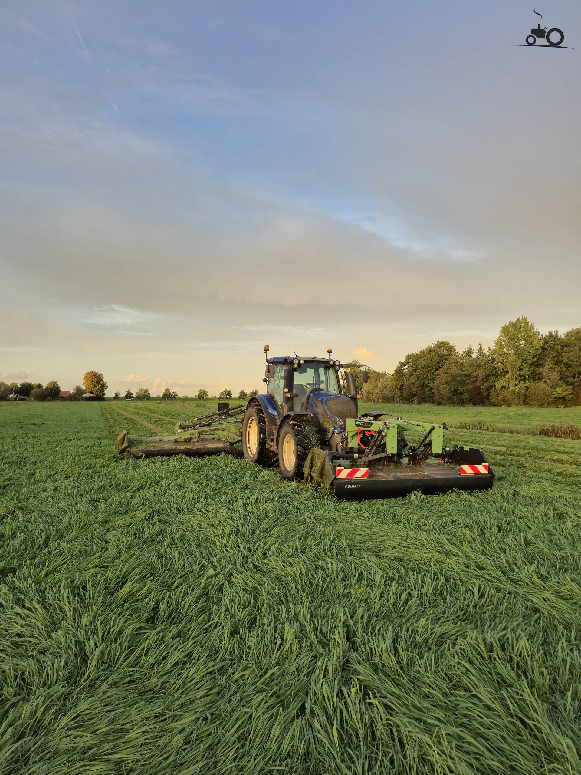 Valtra N134 met Samasz KDD 861S