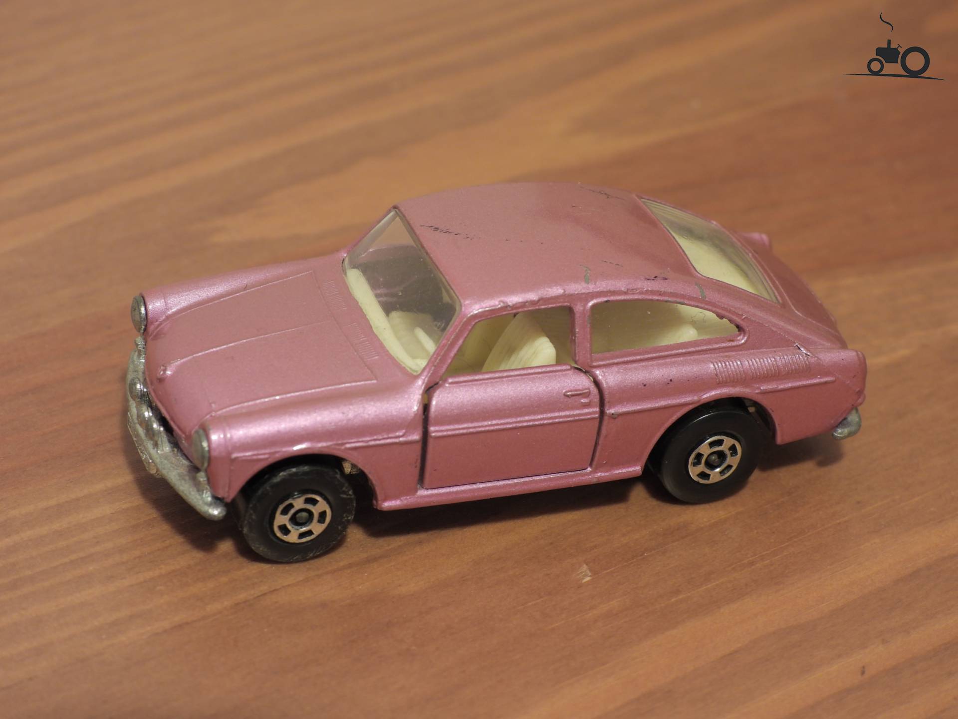 Matchbox Superfast 67 Volkswagen 1600 TL