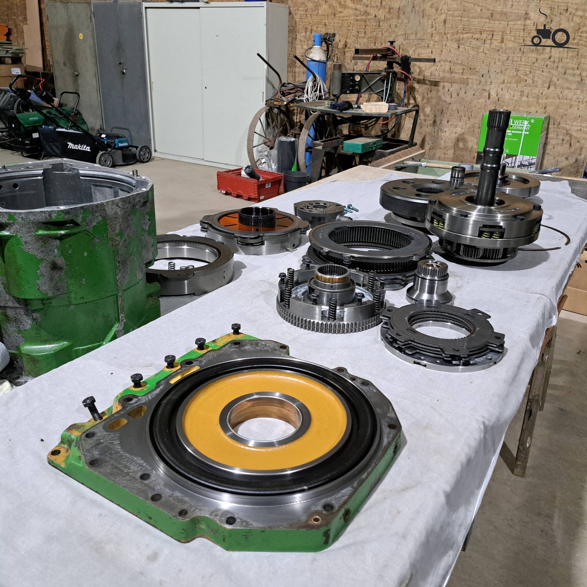 Parts cleaned and transferred to the new housing.