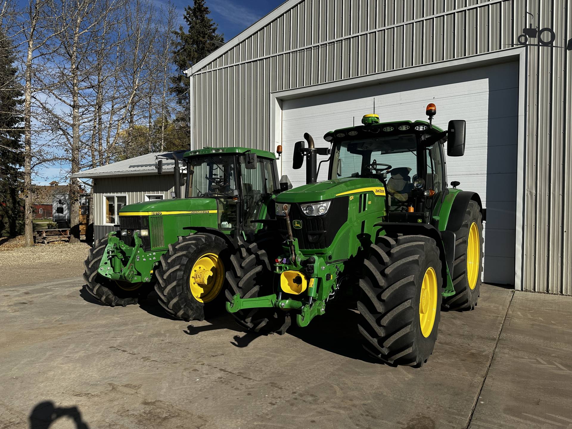 6R185 en 6810 Auto Powr naast elkaar