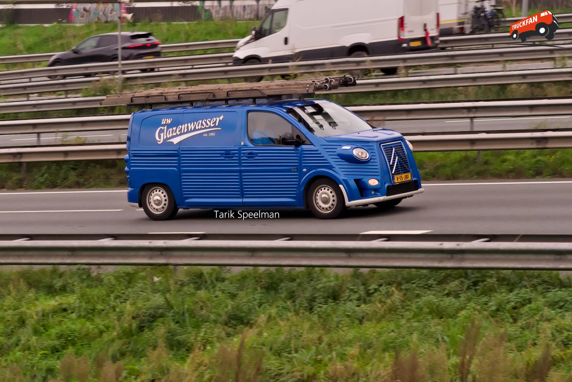 Caselani Type H Bestelbus met Kenteken V-15-JBF
