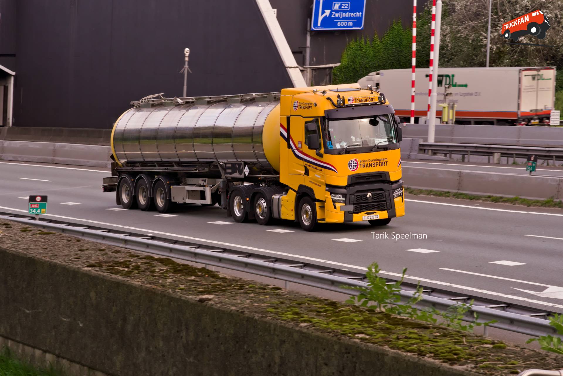 Renault T-Serie Evolution Tanktransport op A16
