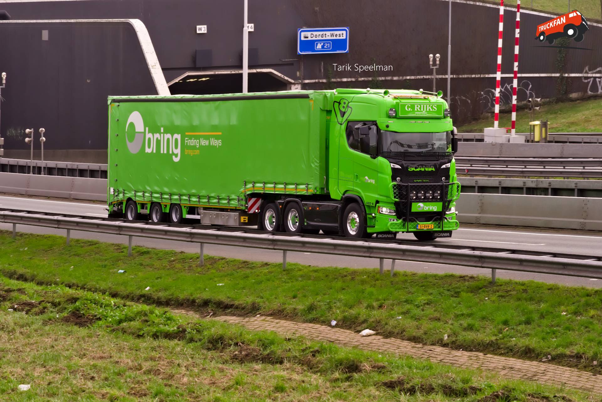 Scania 660S vrachtwagen met kenteken 51-BVR-2