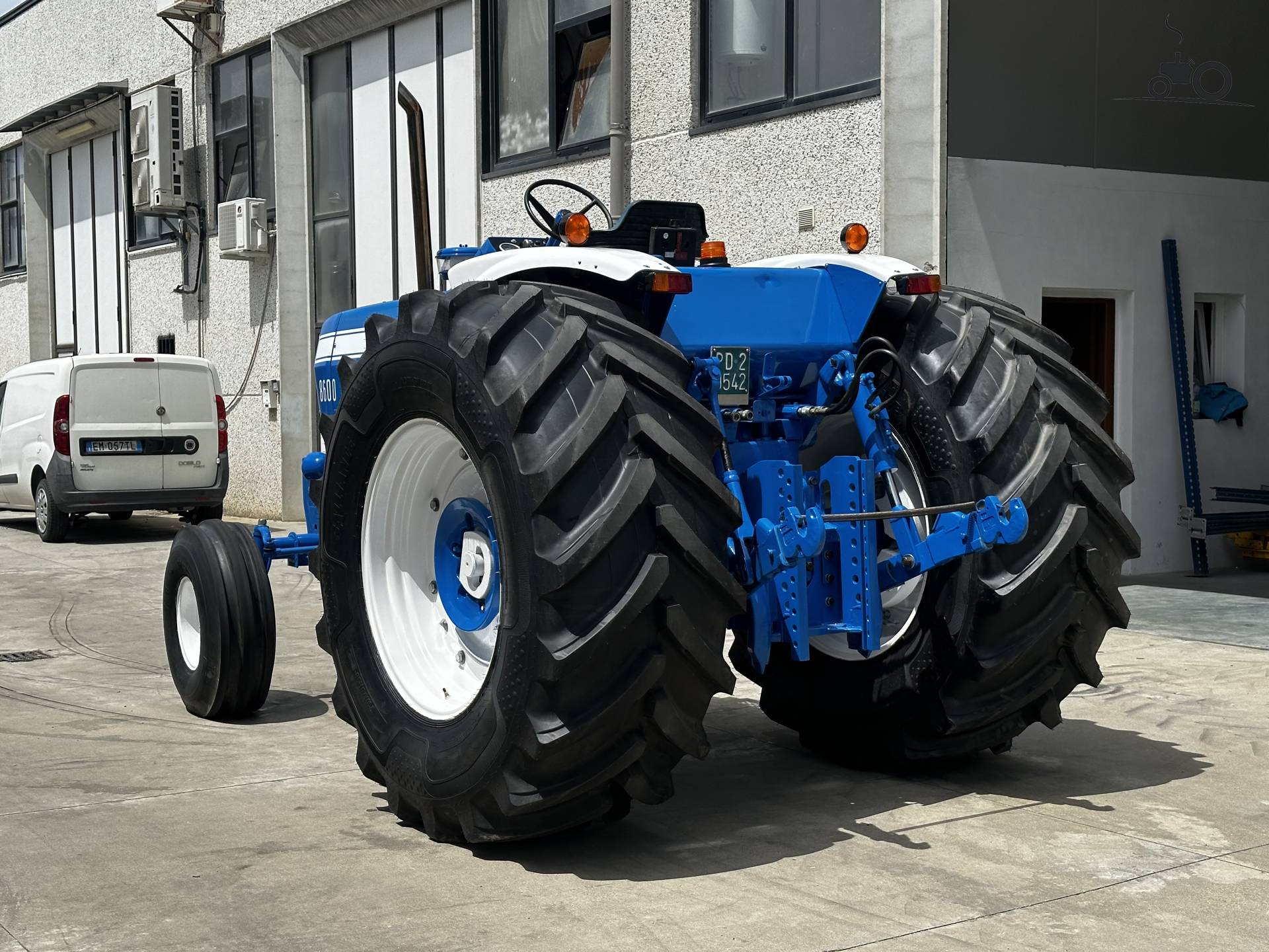 Recently restored Ford 8600 with 710/70 R38 tires