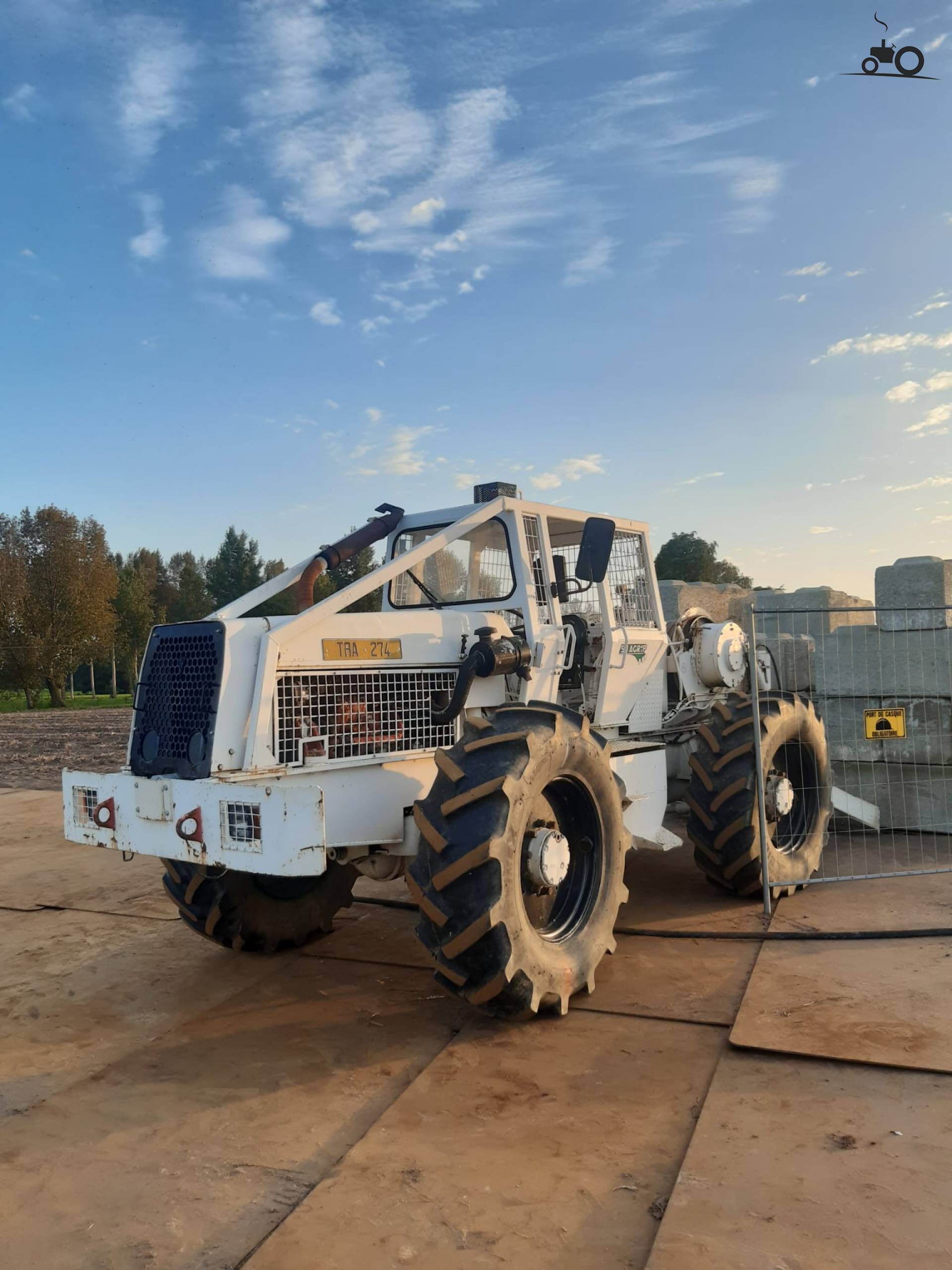 Agrip ARD 120 Fanclub - Specificaties, Foto's, Reviews & Forum
