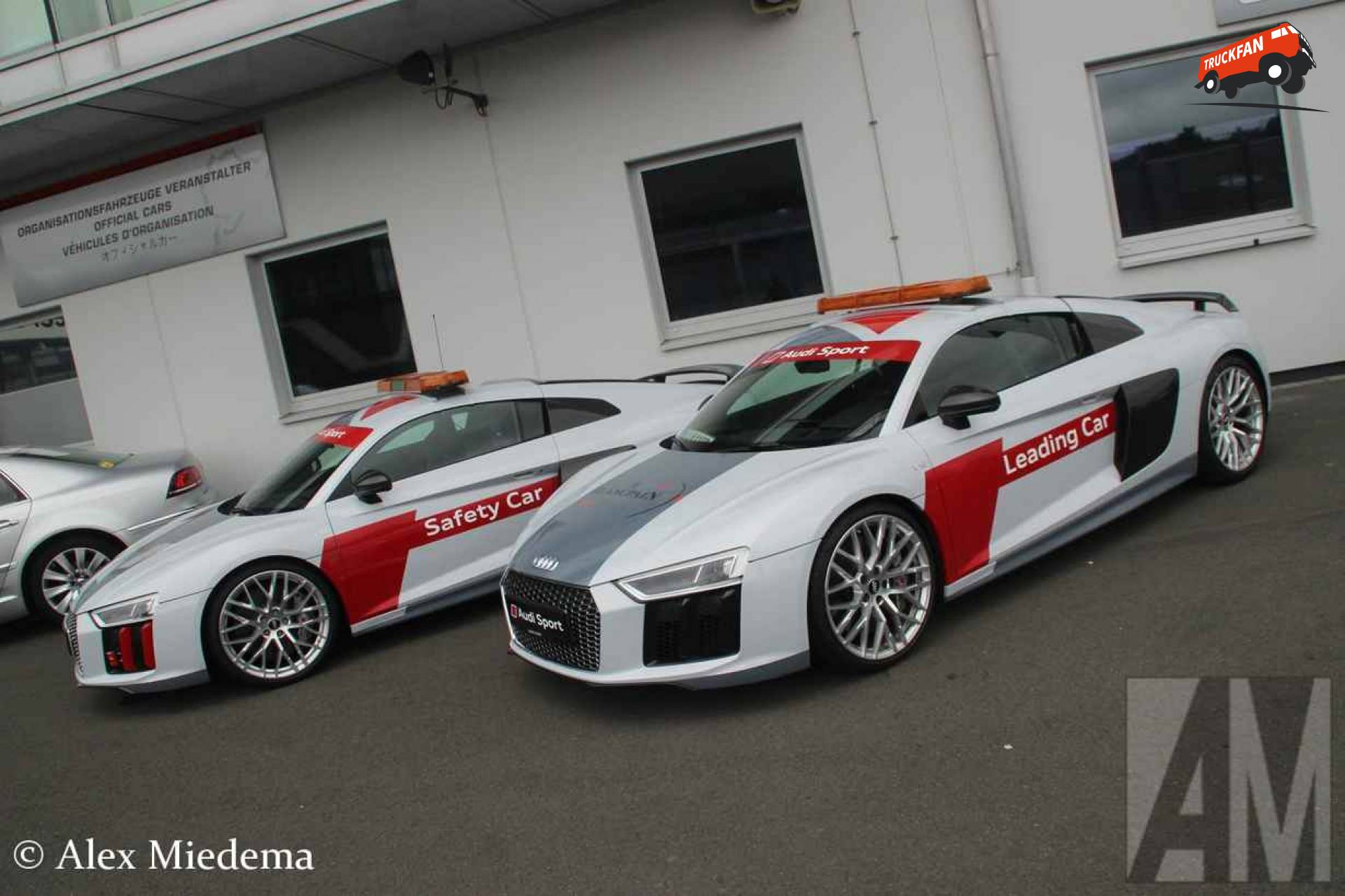 Audi R8 - Laatste Updates, Foto's & Video's