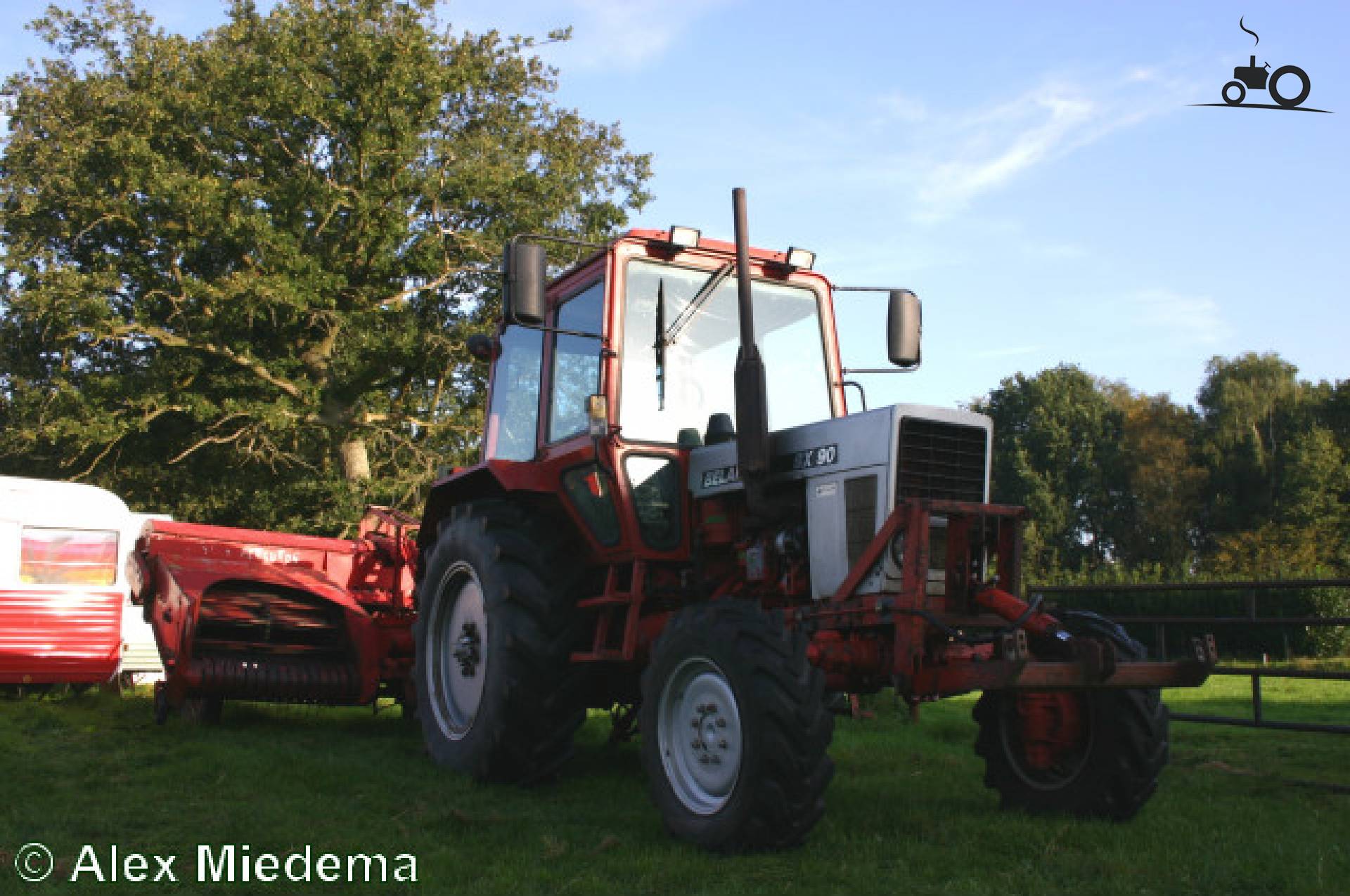 Foto Belarus BX 90 #820984