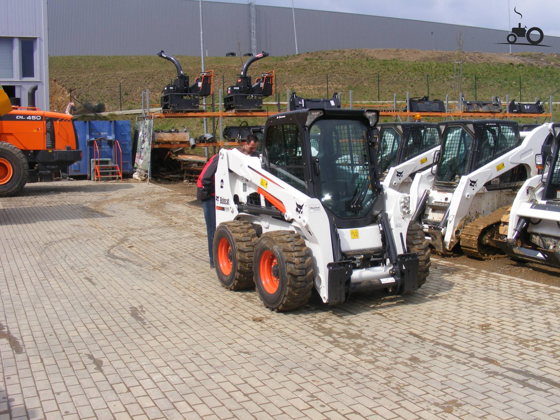 Bobcat Meerdere Fanclub - Specificaties, Foto's, Reviews & Forum