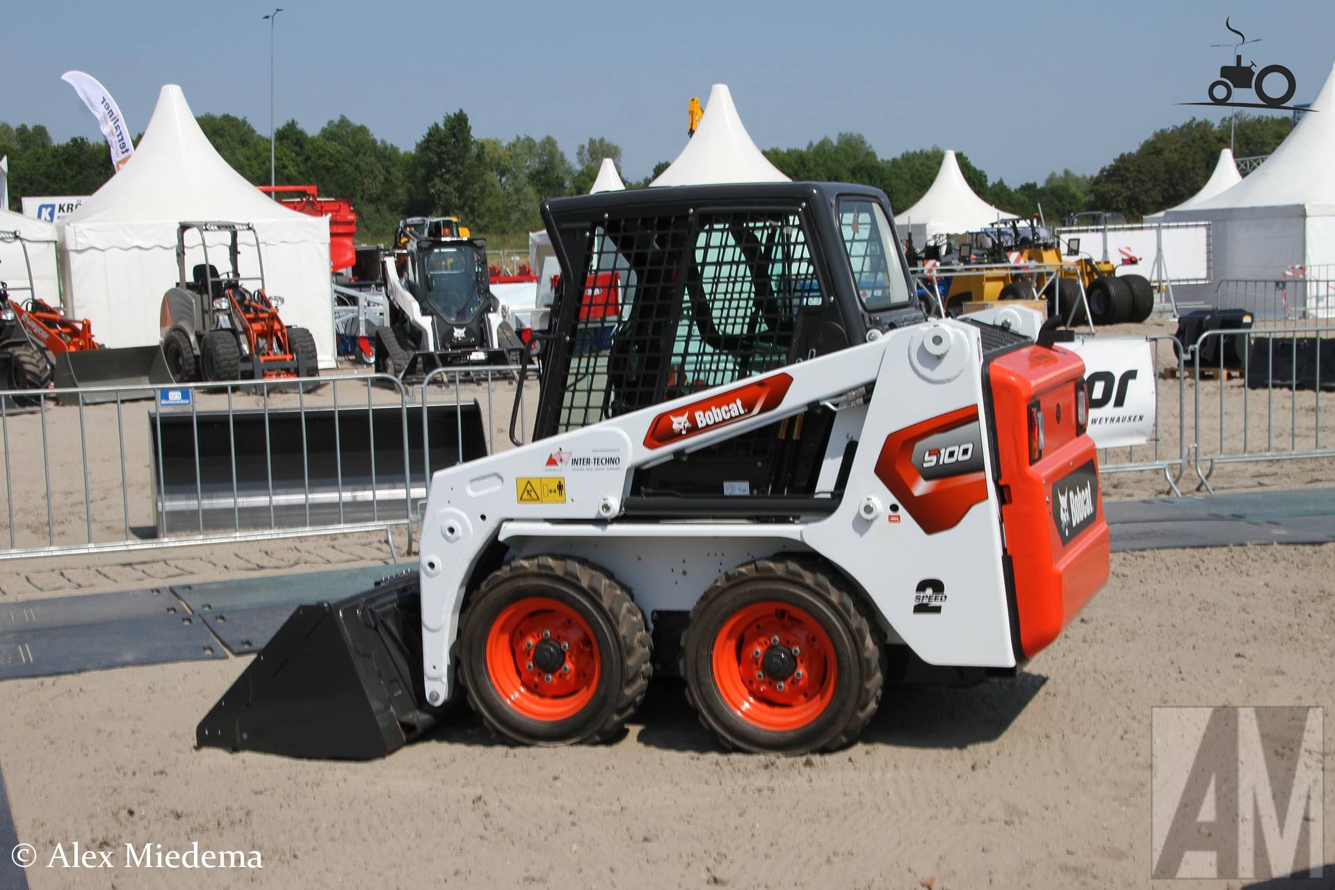 Bobcat S100 Fan Club - Specs, Photos, Reviews & Forum
