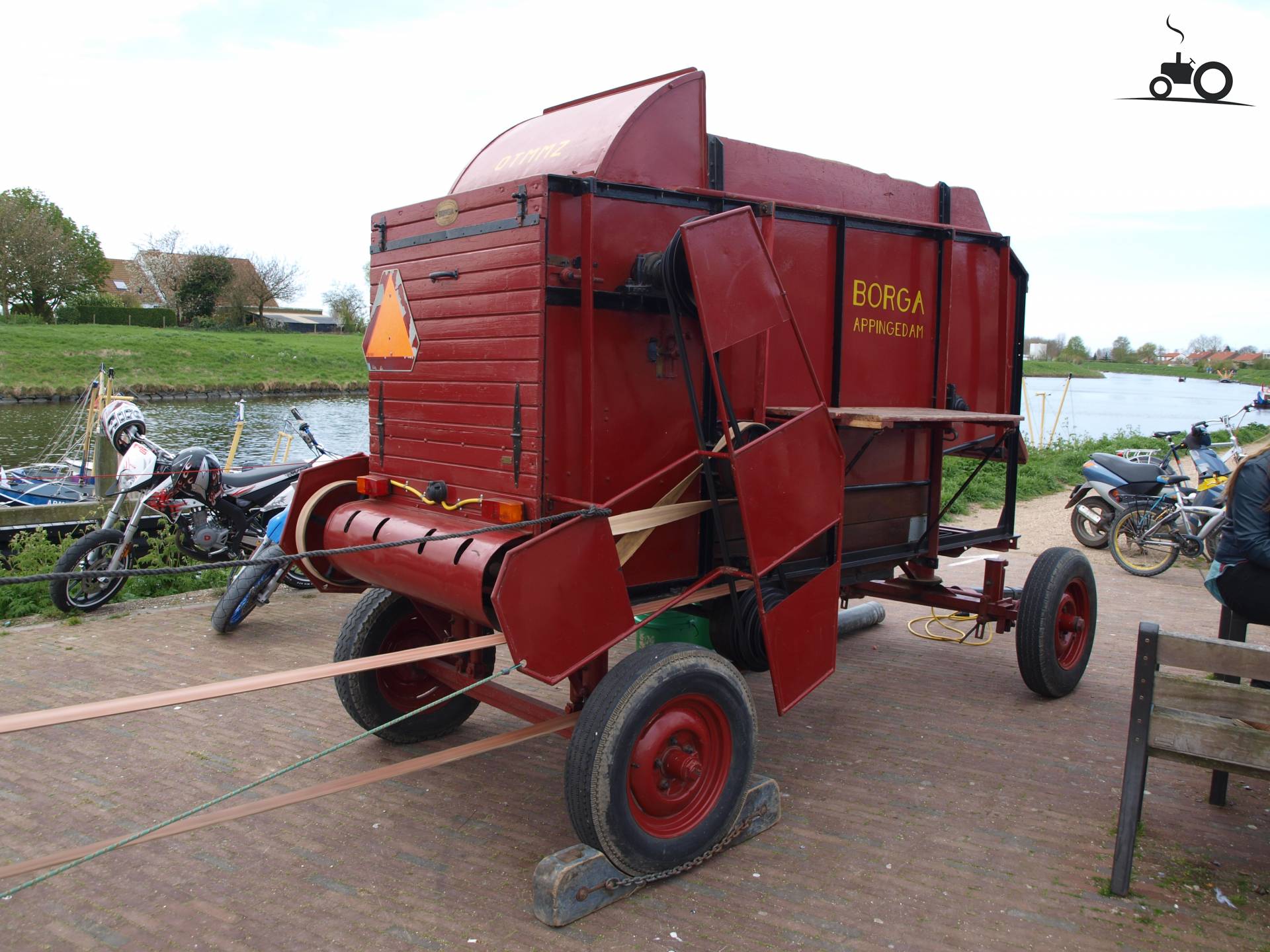 Borga Dorsmachine