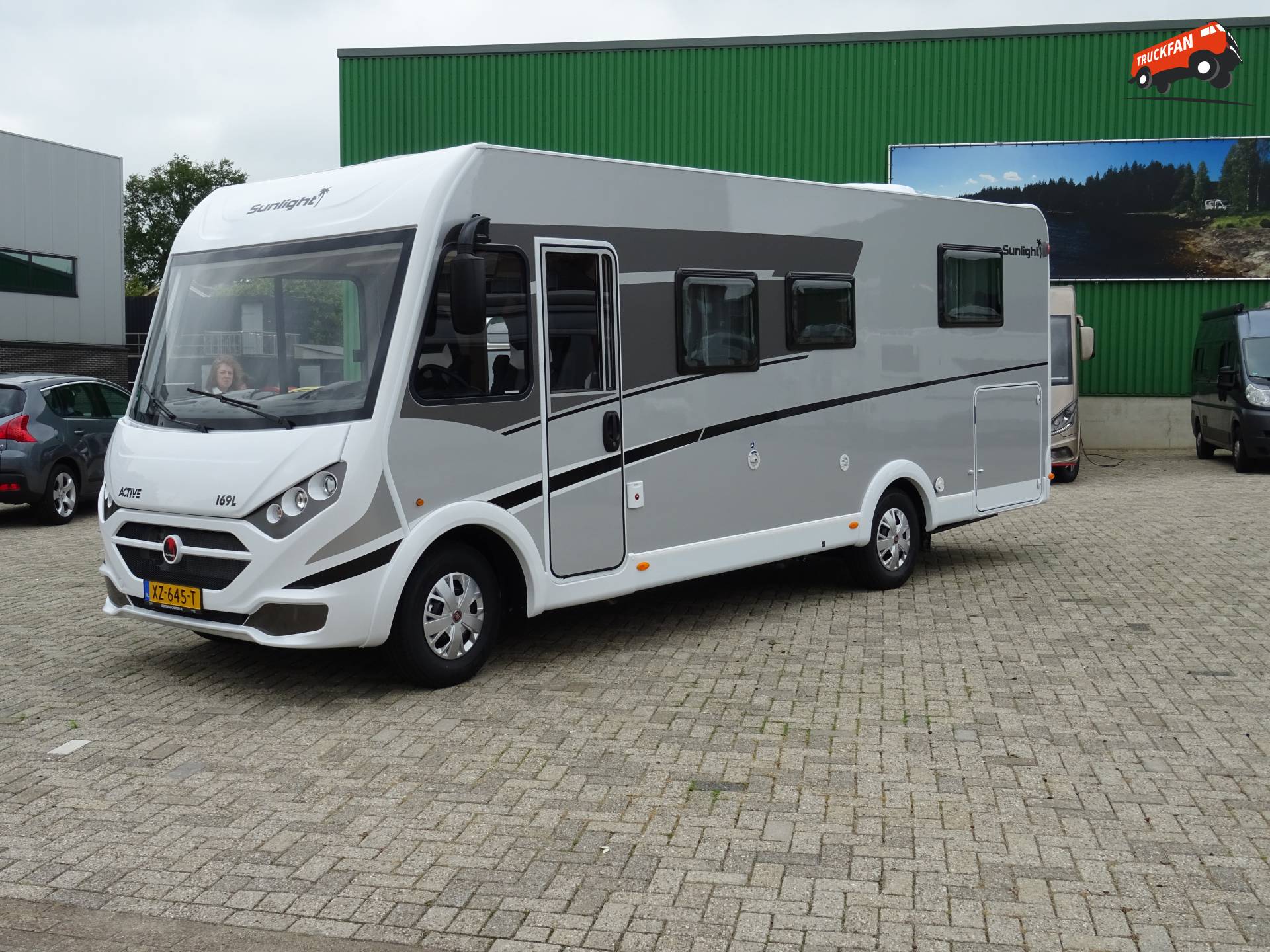 Capron camper