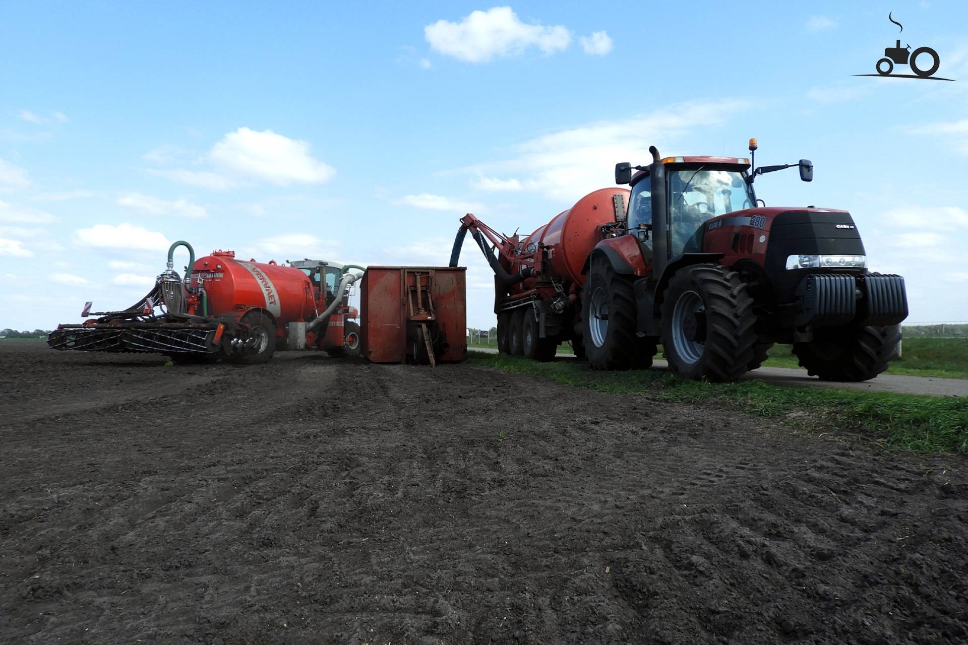 foto-case-ih-magnum-280-van-loonbedrijf-w-h-van-de-peppel