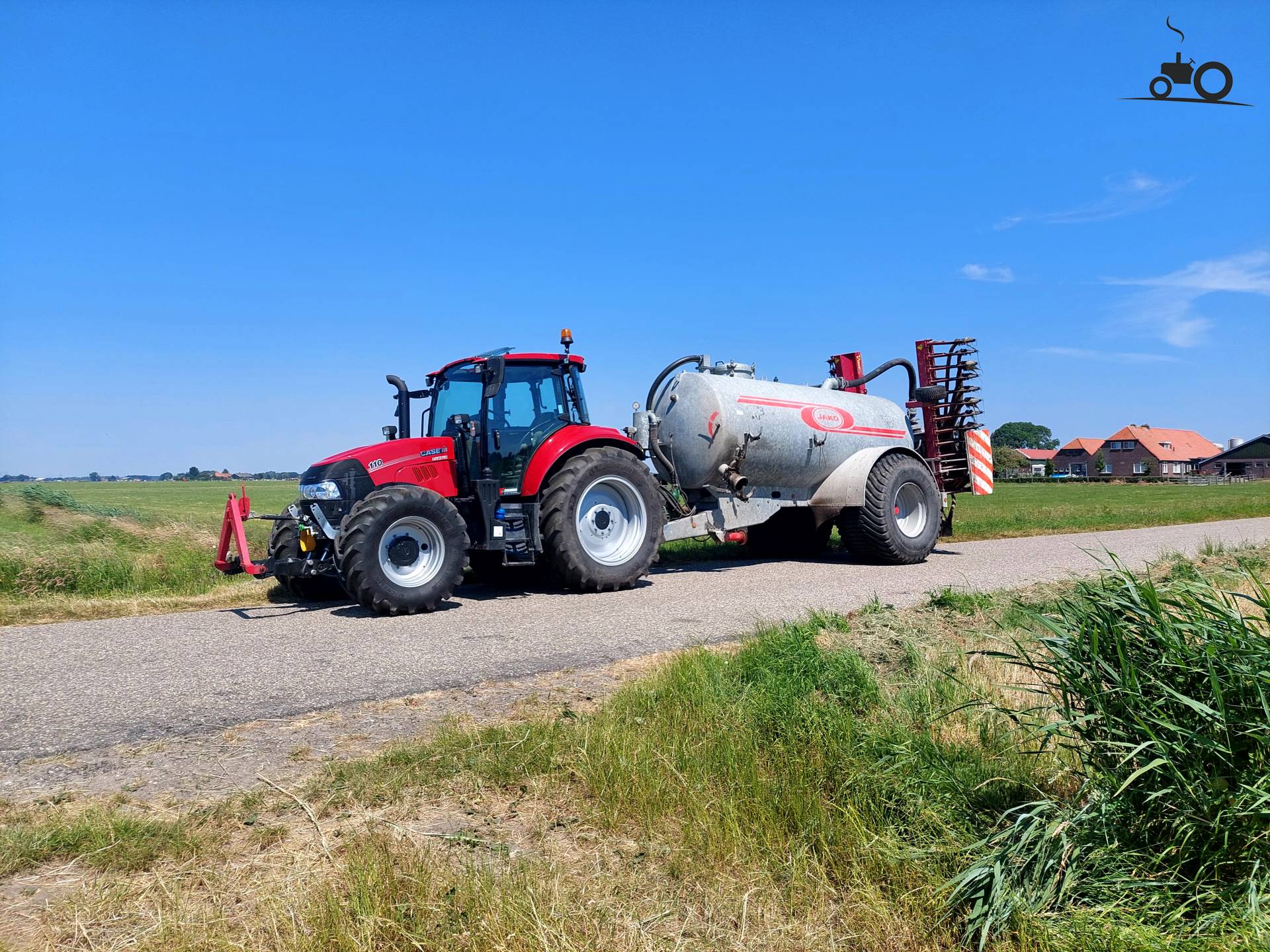 foto-case-ih-luxxum-110-1523060