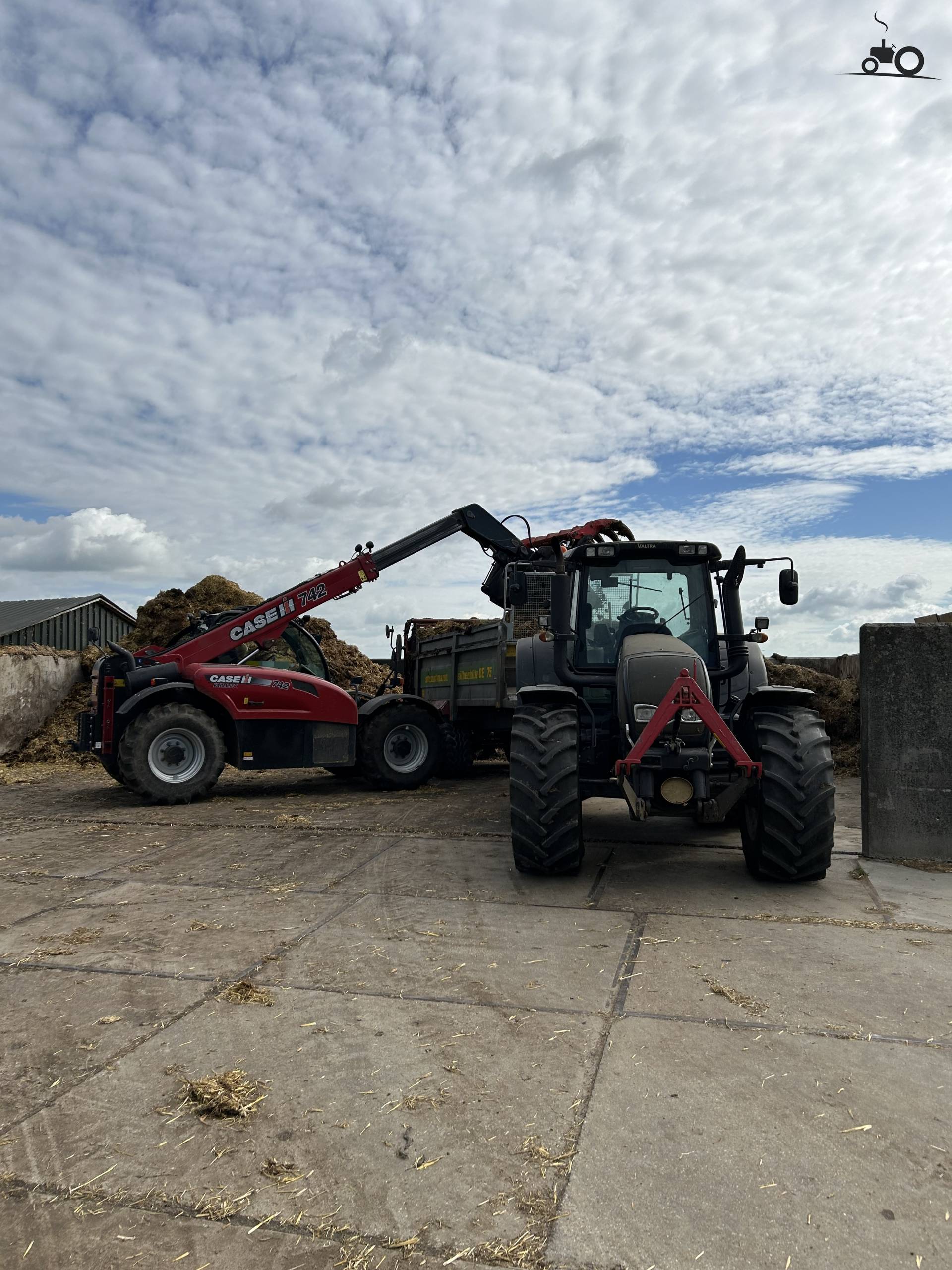 Case IH Farmlift 742 Fan Club - Specs, Photos, Reviews & Forum