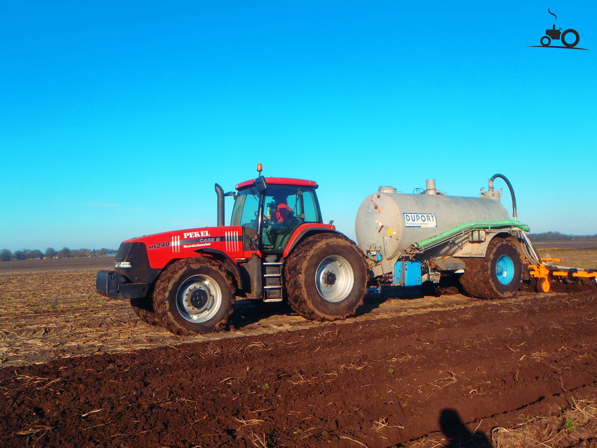 foto-case-ih-mx-240-magnum-825781