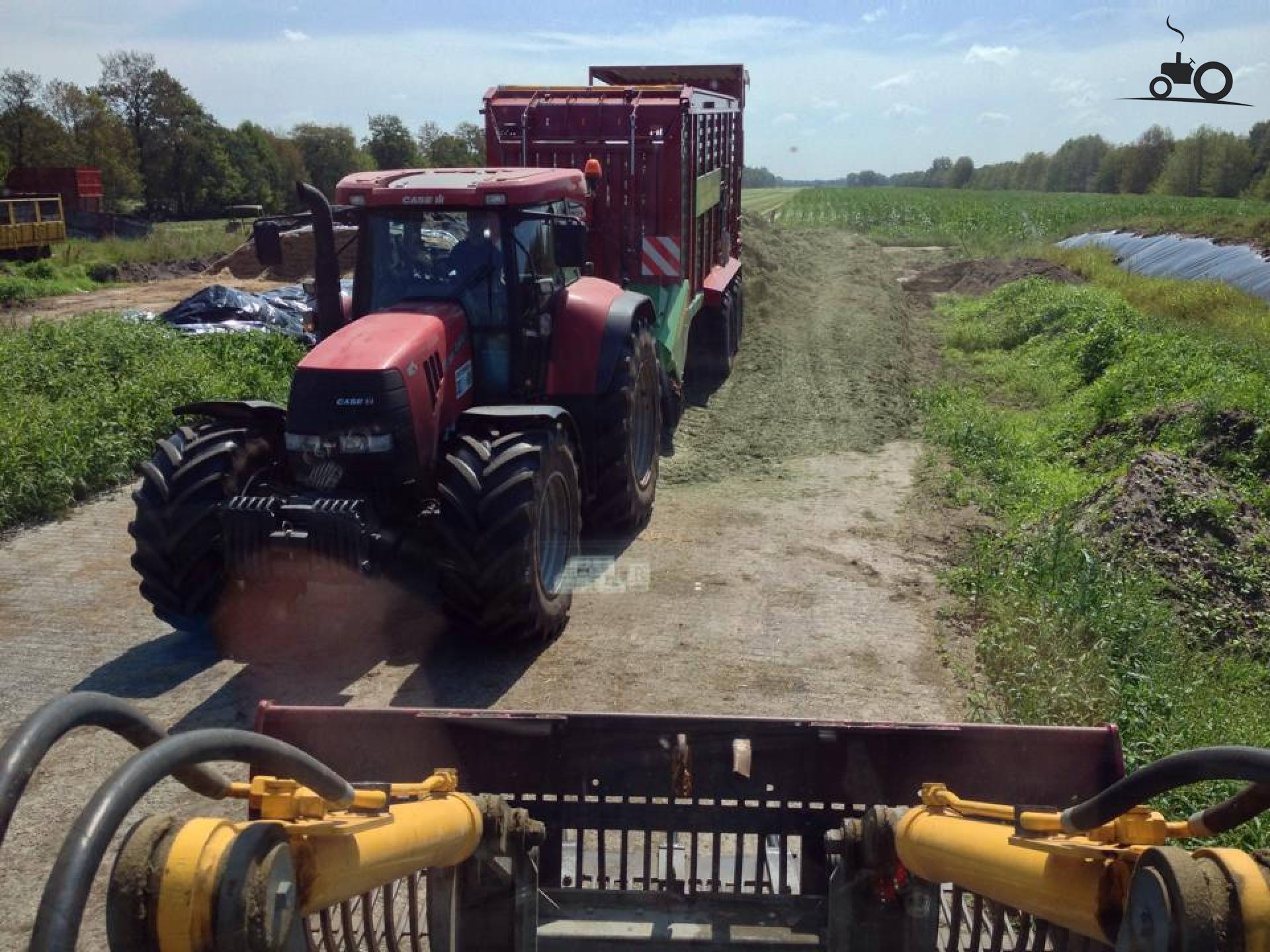 foto-case-ih-cvx-195-860838