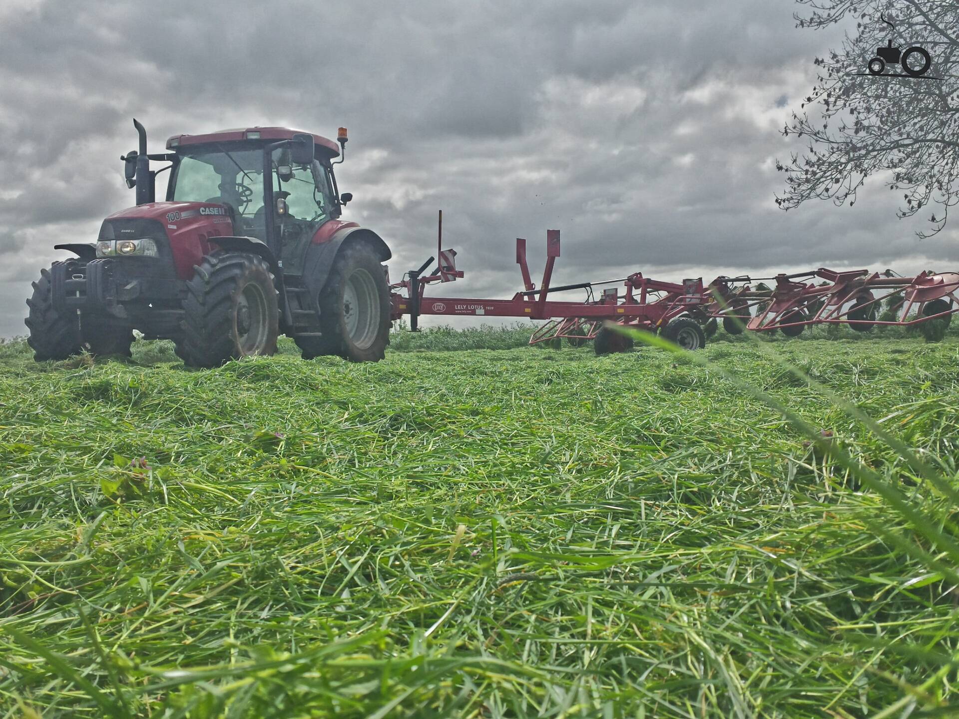Case IH Maxxum 100 Fanclub - Specificaties, Foto's, Reviews & Forum
