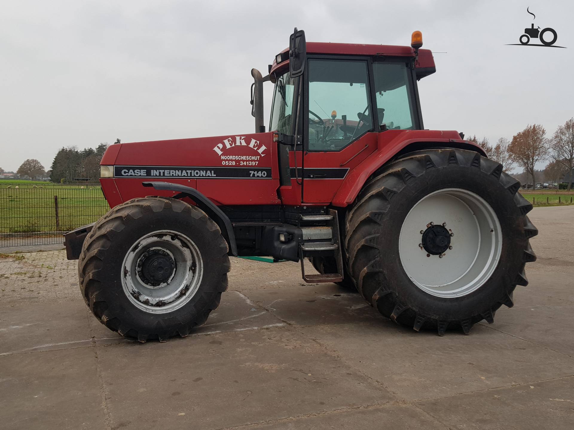 Foto Case International Magnum 7140 #1263513