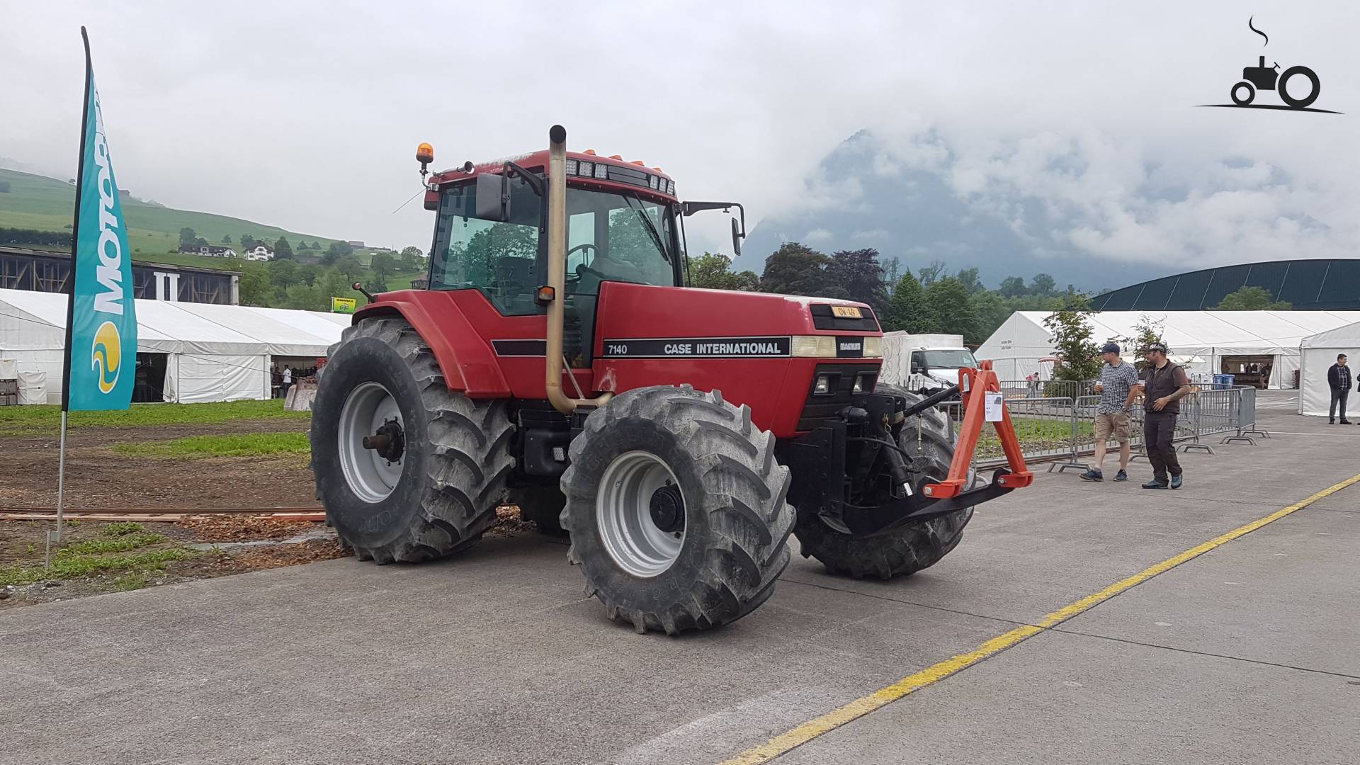 Foto Case International Magnum 7140 #1332315