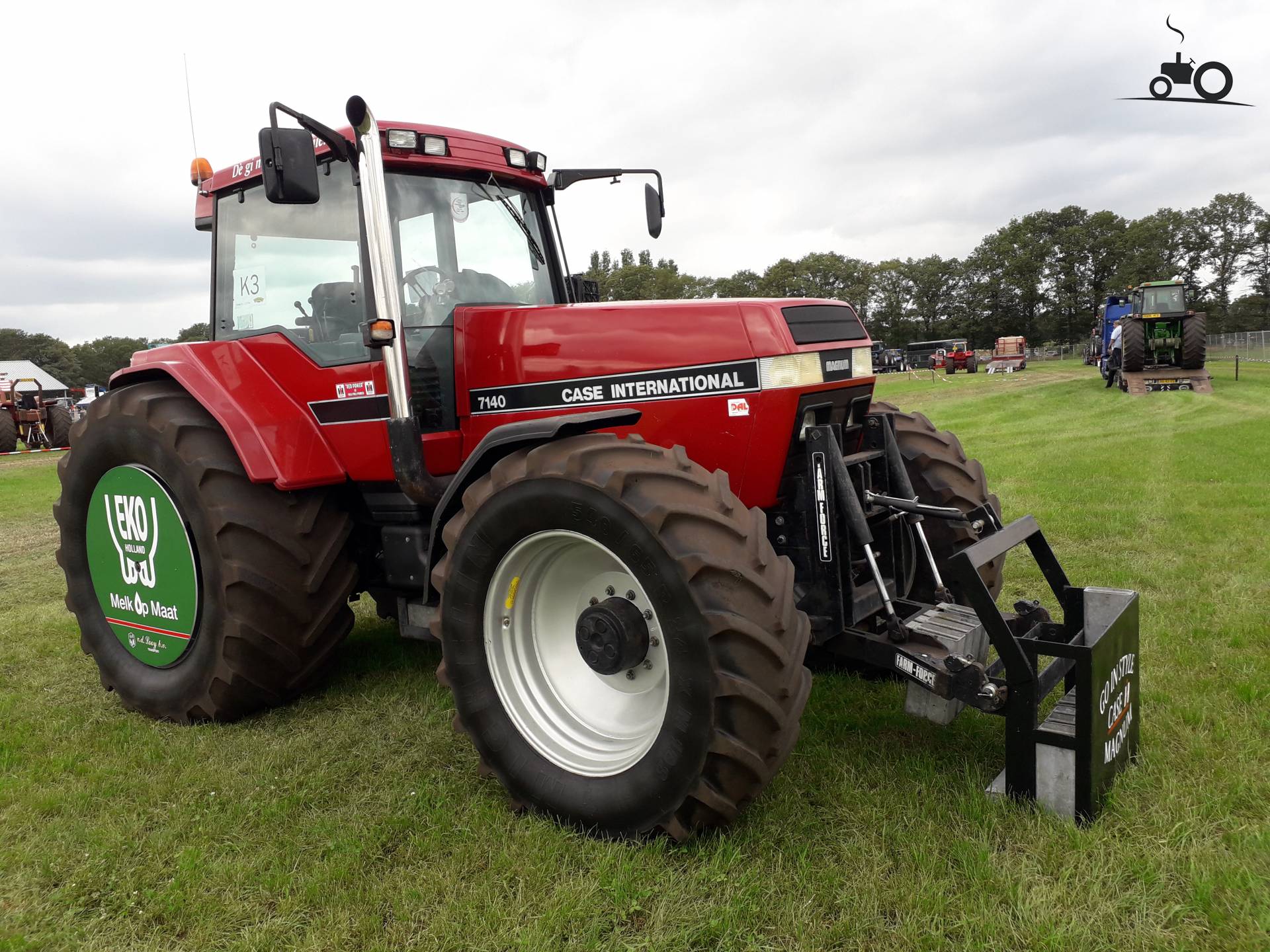 Foto Case International Magnum 7140 #1483786